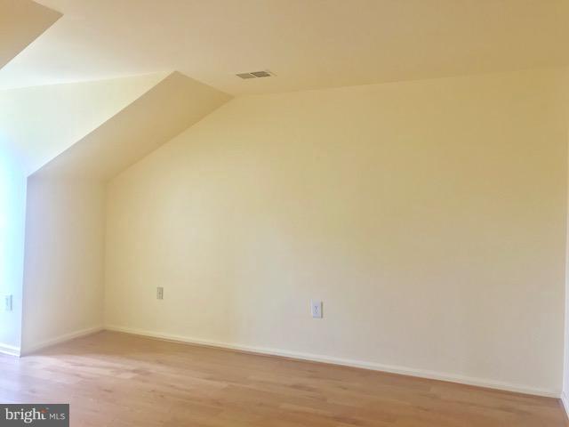 NEWGATE - Residential Lease