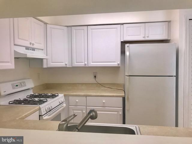 NEWGATE - Residential Lease