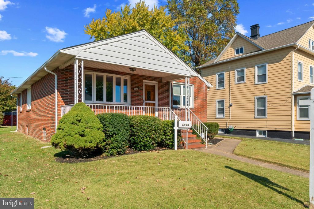 Photo of 6998 Railway Avenue, BALTIMORE, MD 21222 (MLS # MDBC2143220)