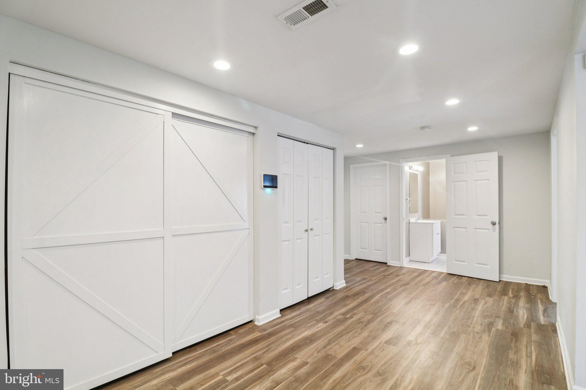 SOUTH PISCATAWAY - Residential