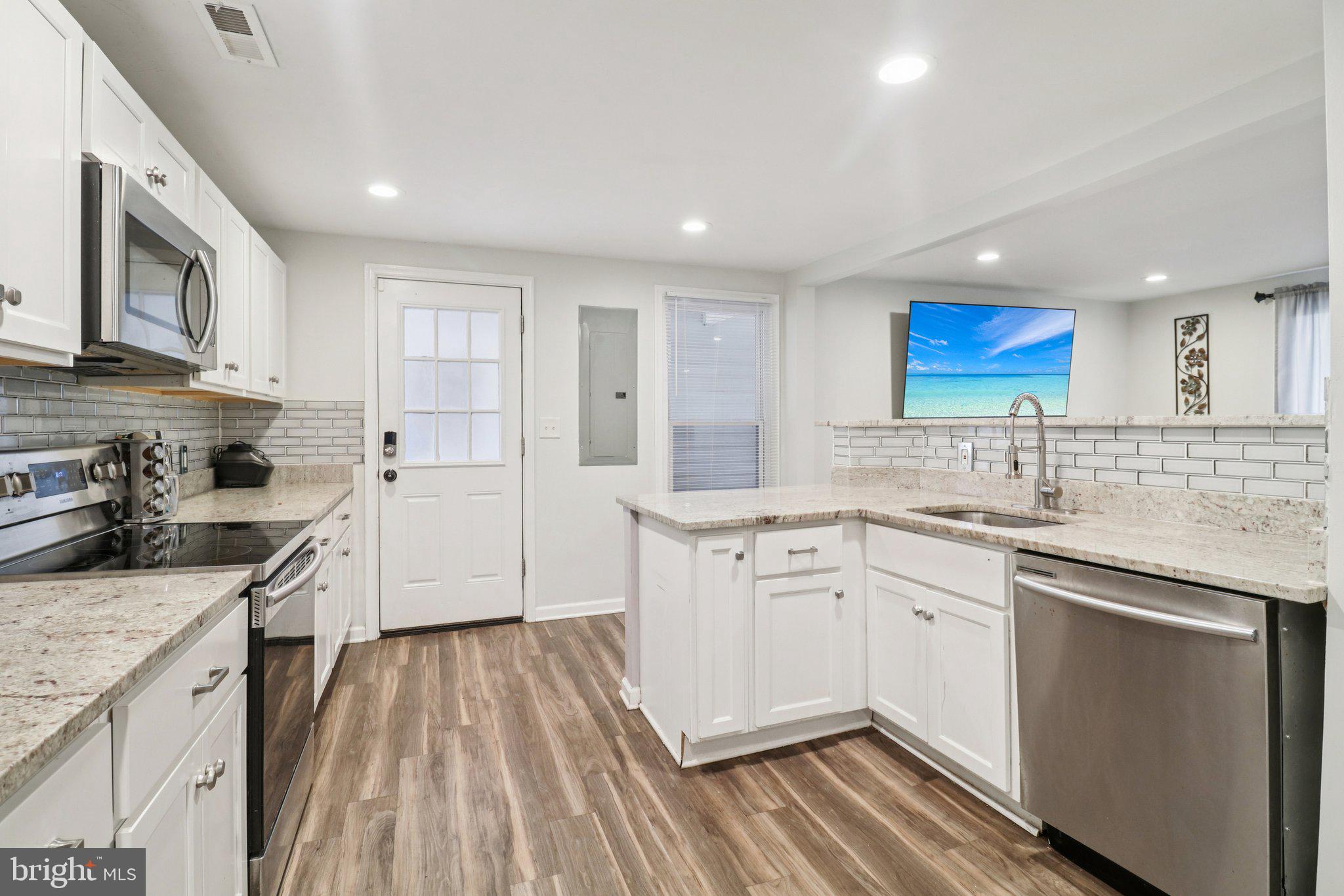 SOUTH PISCATAWAY - Residential