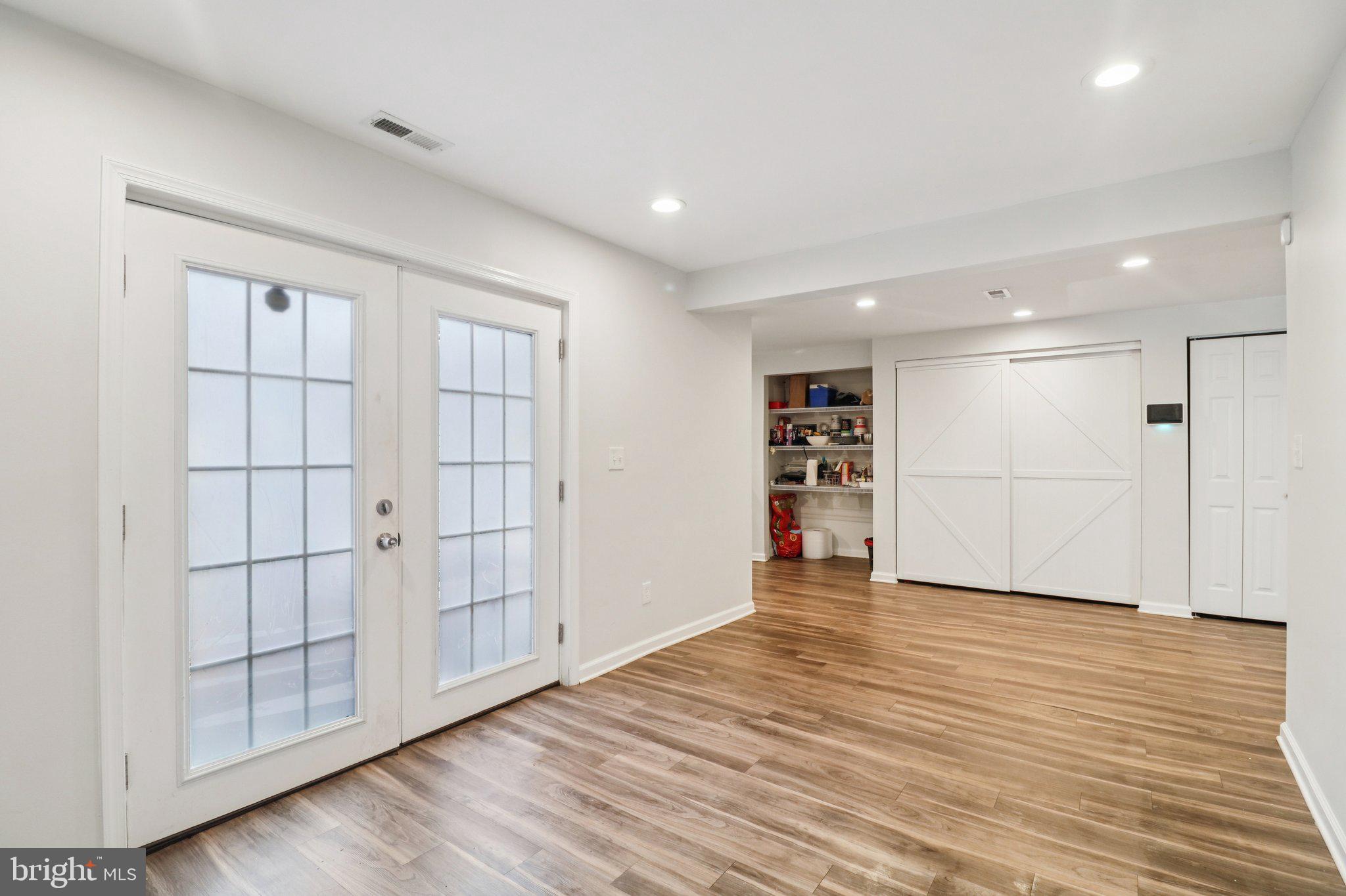 SOUTH PISCATAWAY - Residential