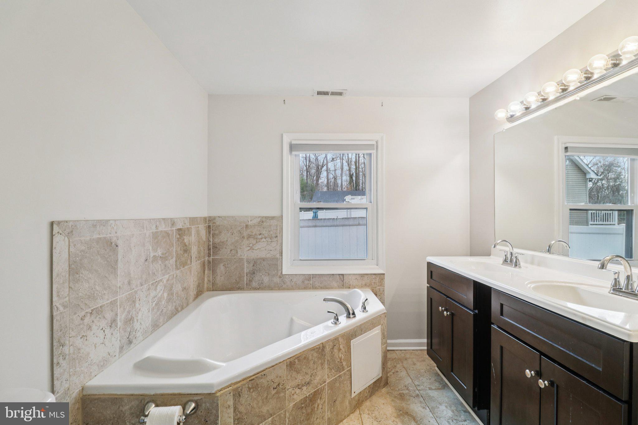 SOUTH PISCATAWAY - Residential