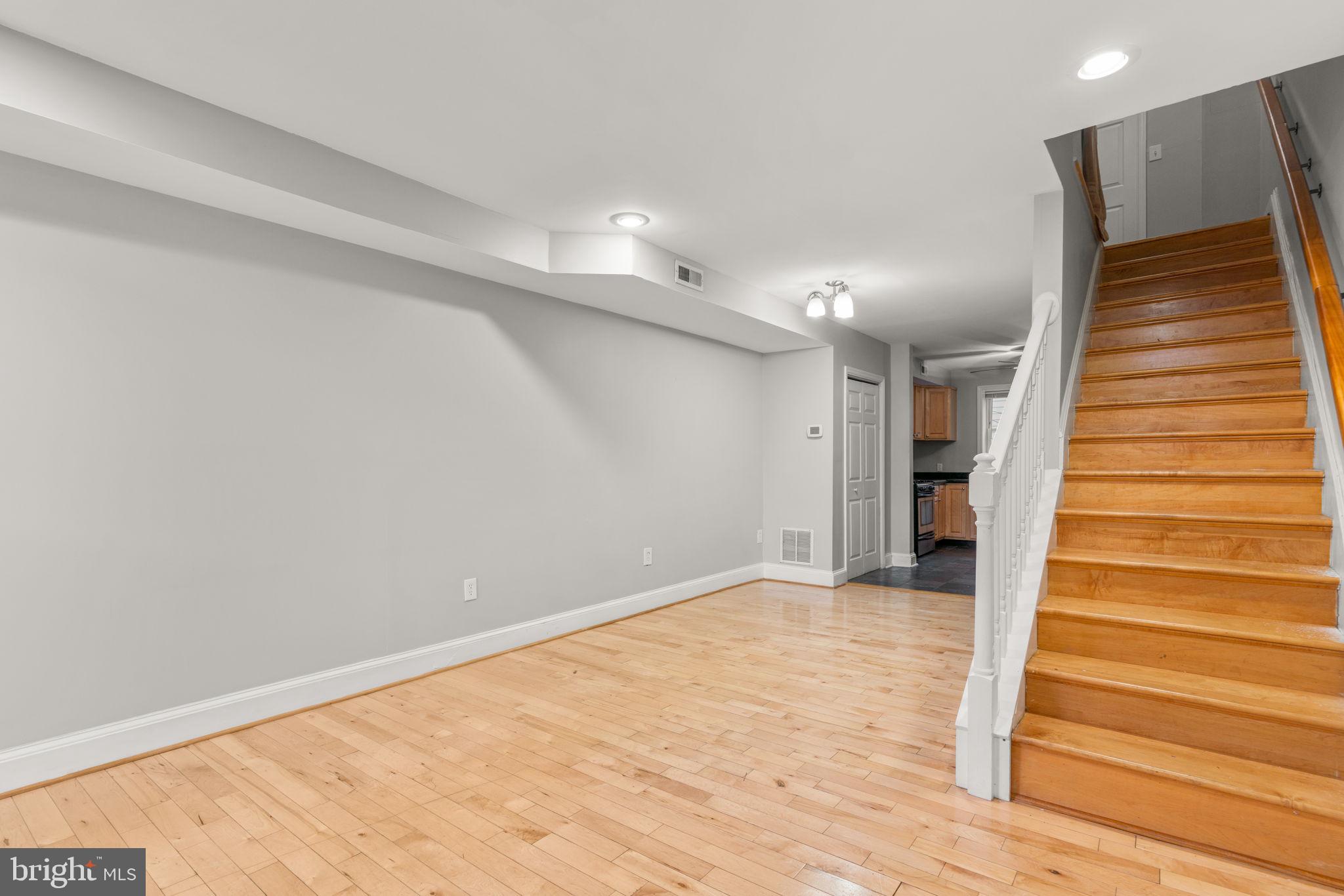 FEDERAL HILL HISTORIC DISTRICT - Residential Lease