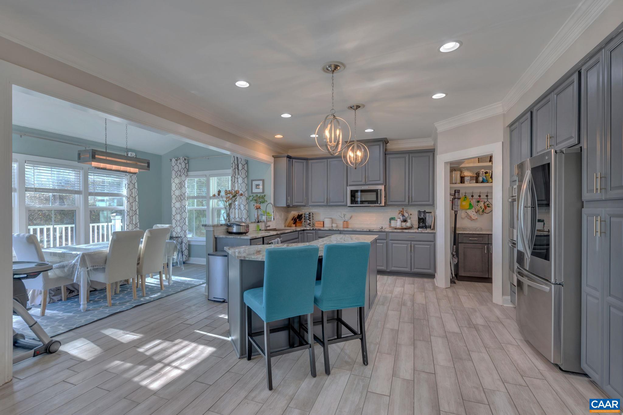 FOREST LAKES - Residential Lease