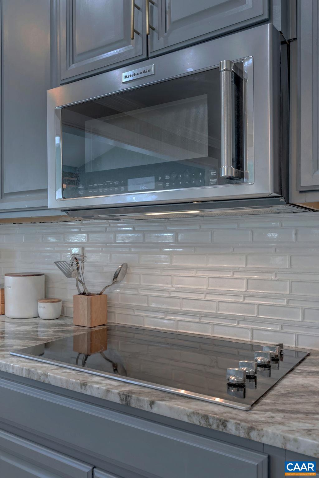 FOREST LAKES - Residential Lease