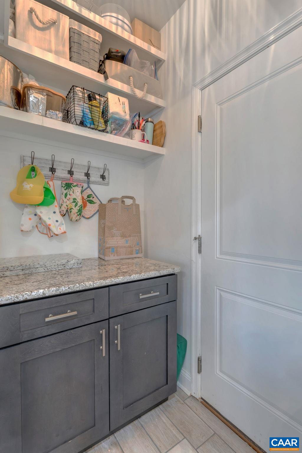 FOREST LAKES - Residential Lease