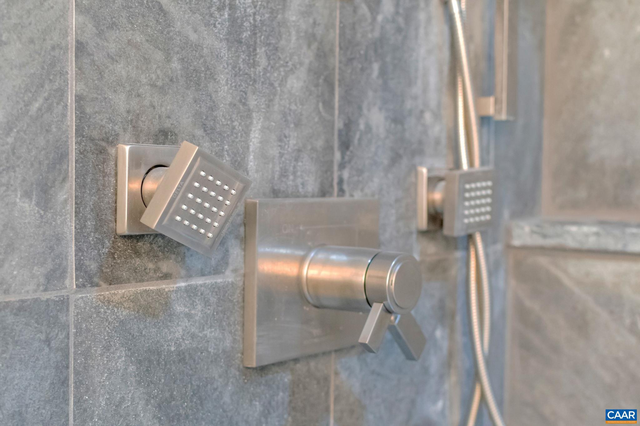 FOREST LAKES - Residential Lease