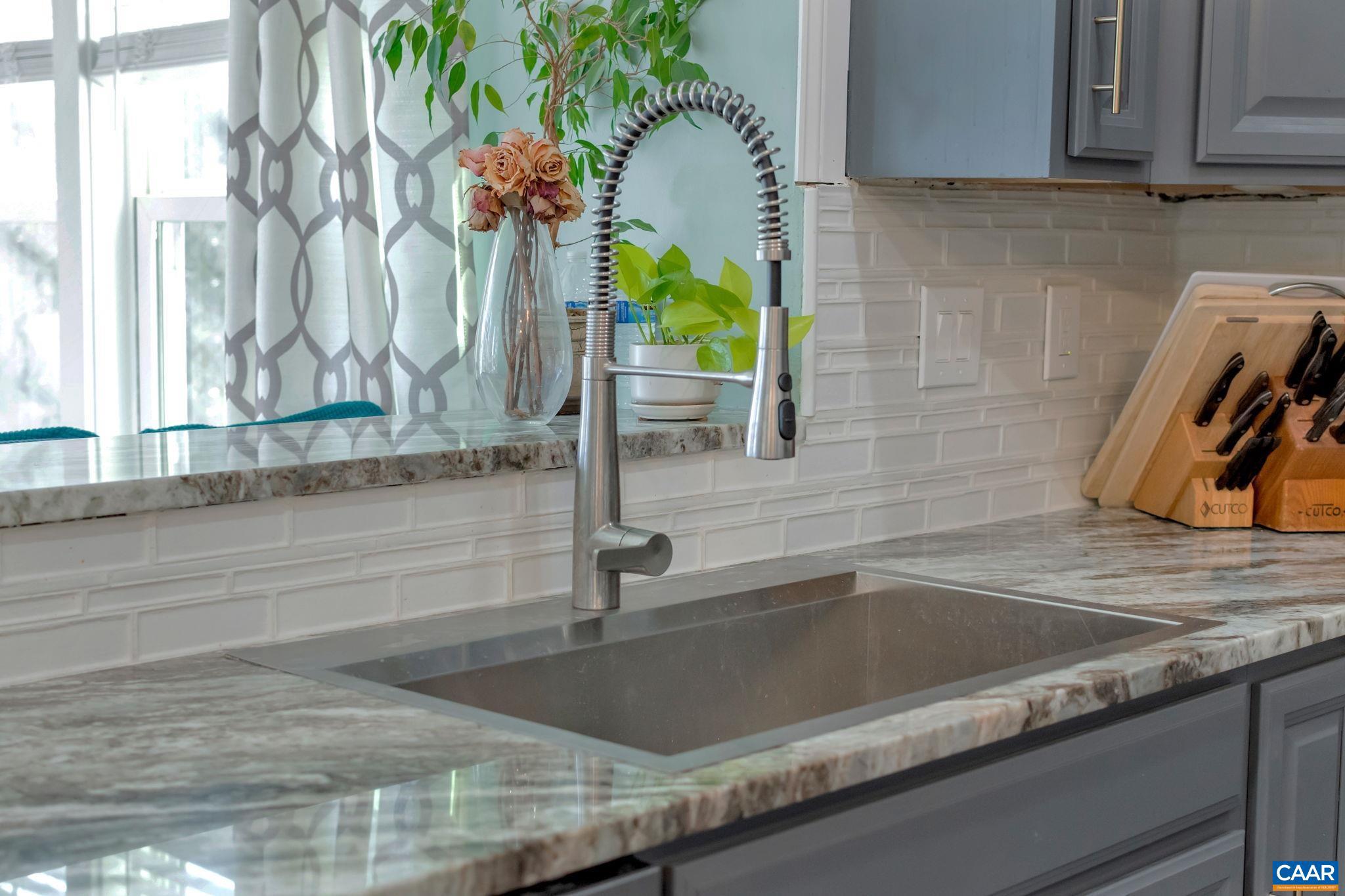 FOREST LAKES - Residential Lease