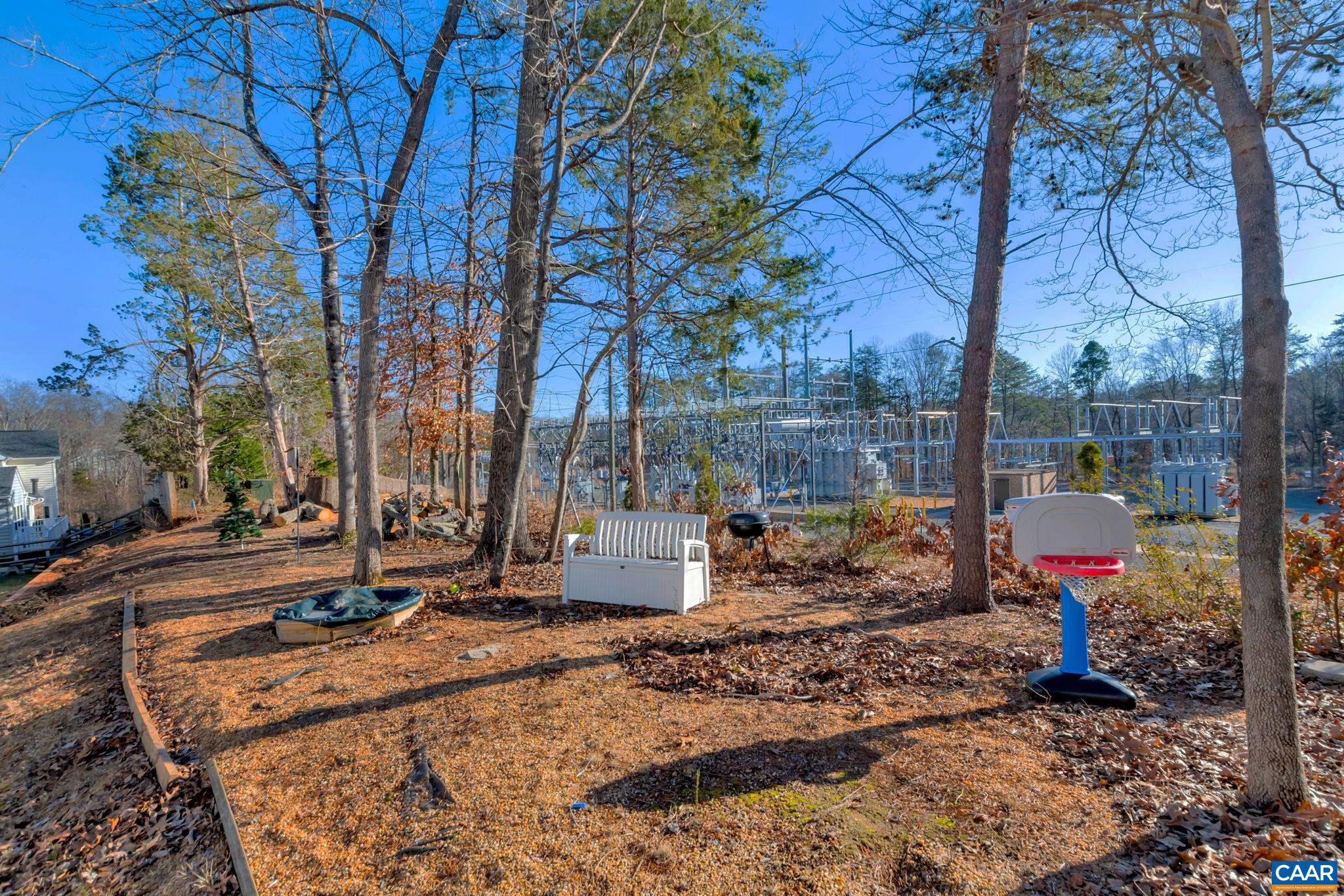 FOREST LAKES - Residential Lease