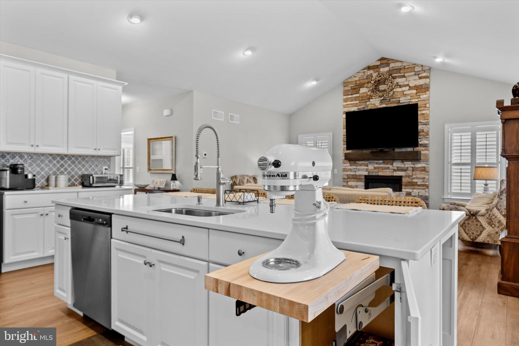 WRIGHT'S LANDING - Residential