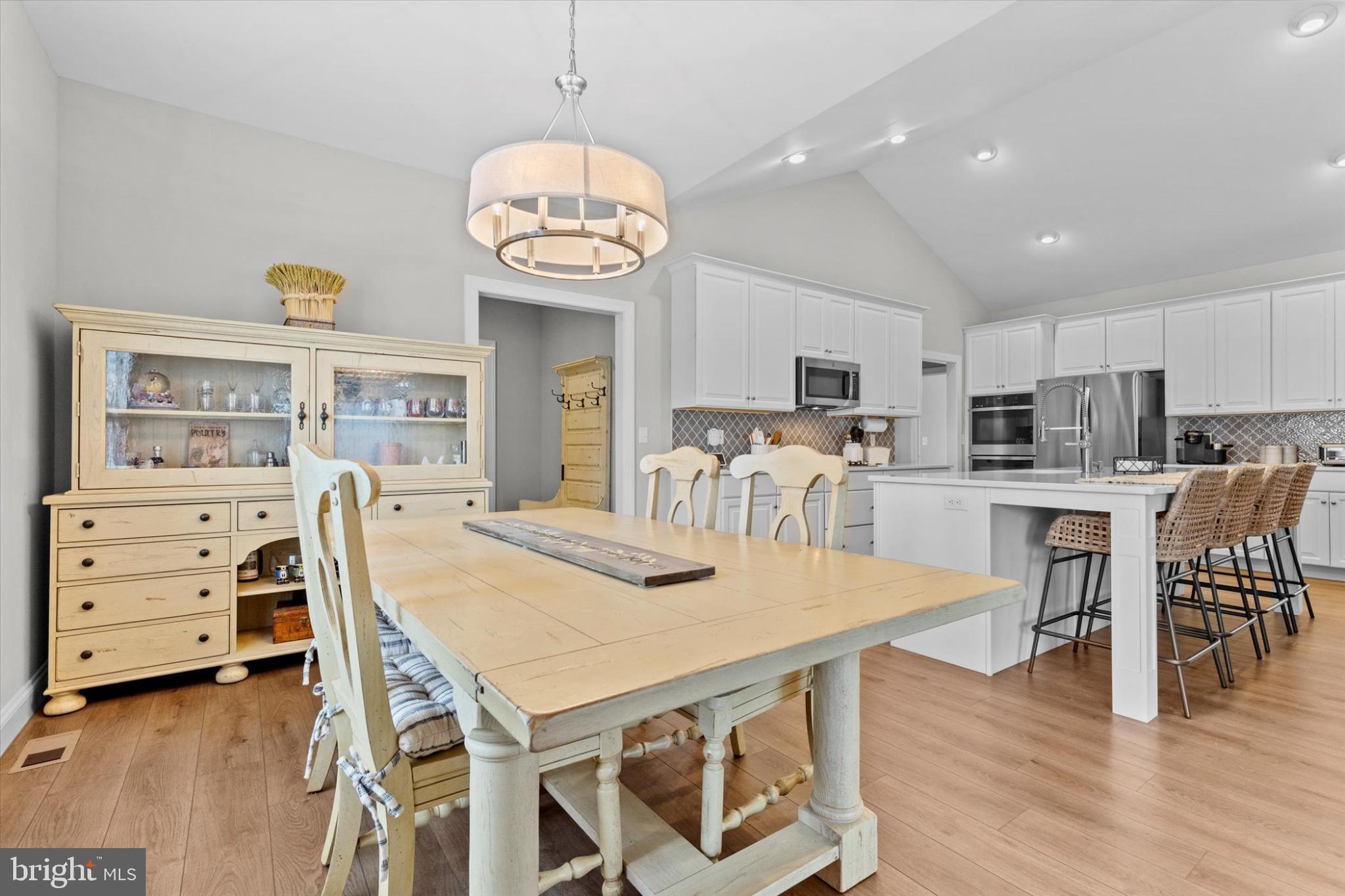 WRIGHT'S LANDING - Residential