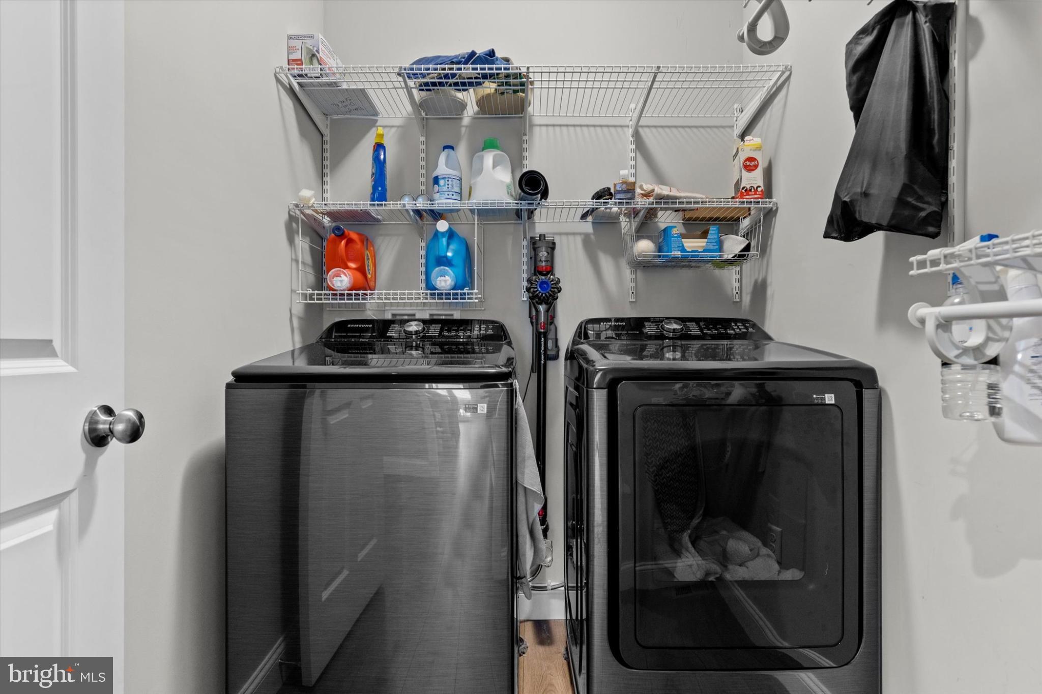 WRIGHT'S LANDING - Residential