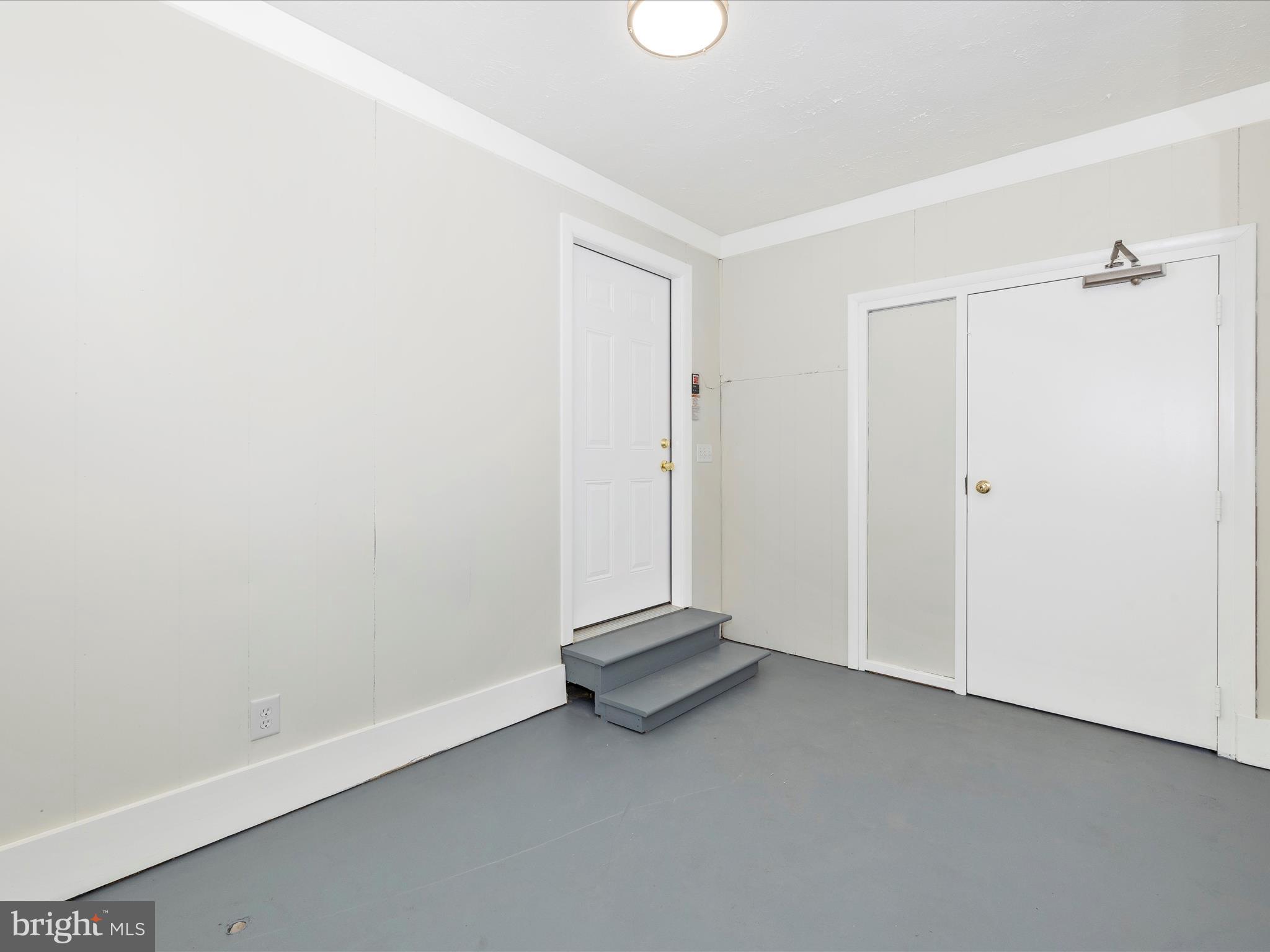 LINGANORE VIEW - Residential