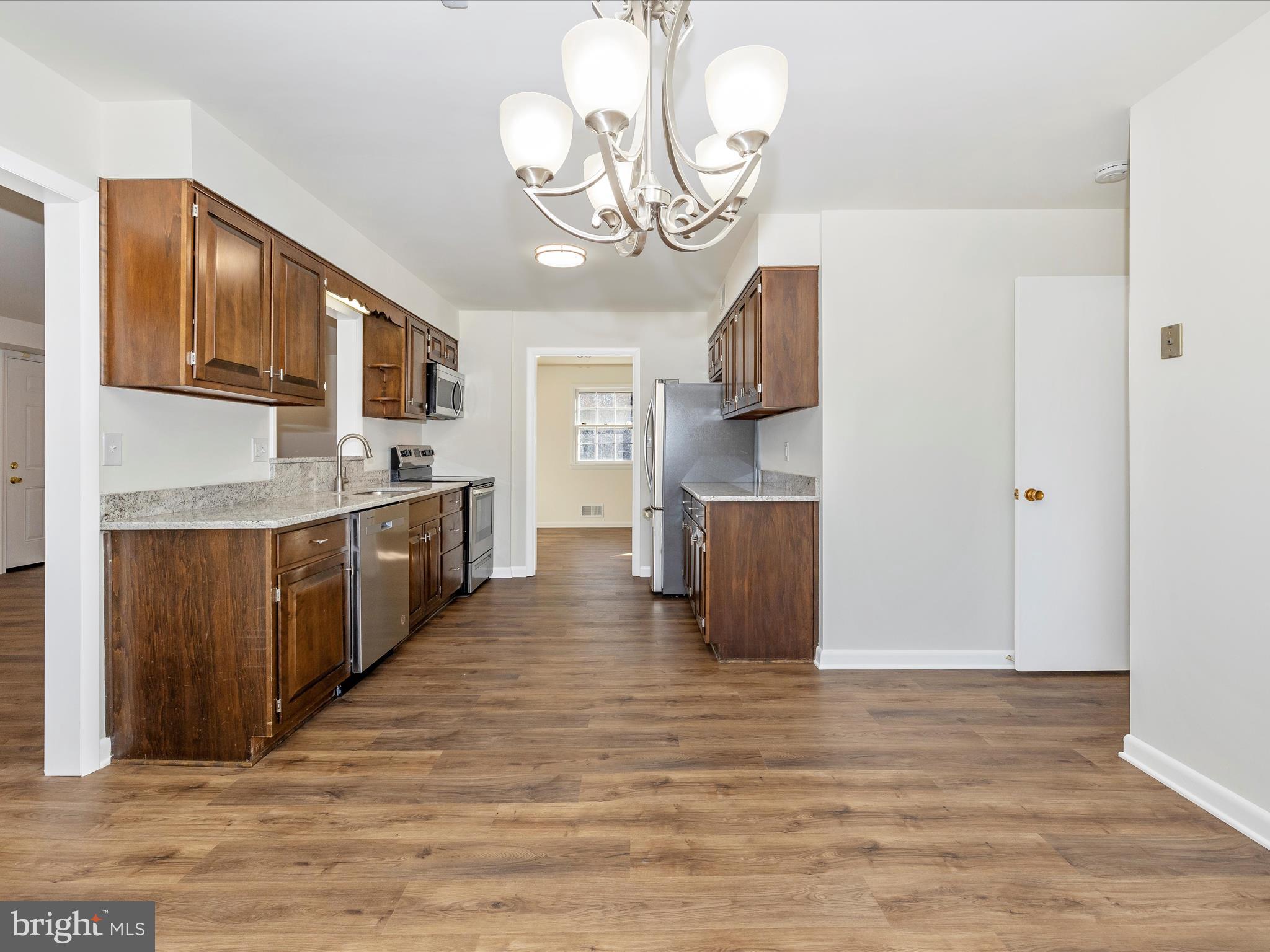 LINGANORE VIEW - Residential