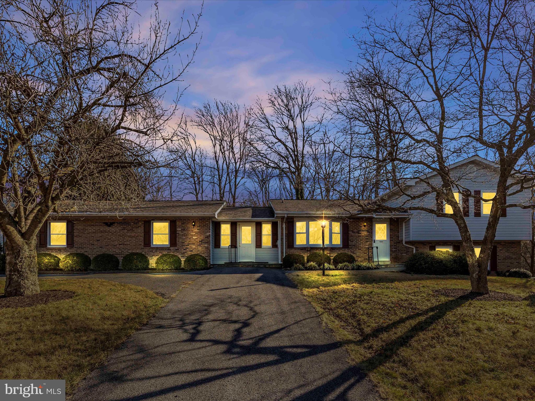 LINGANORE VIEW - Residential