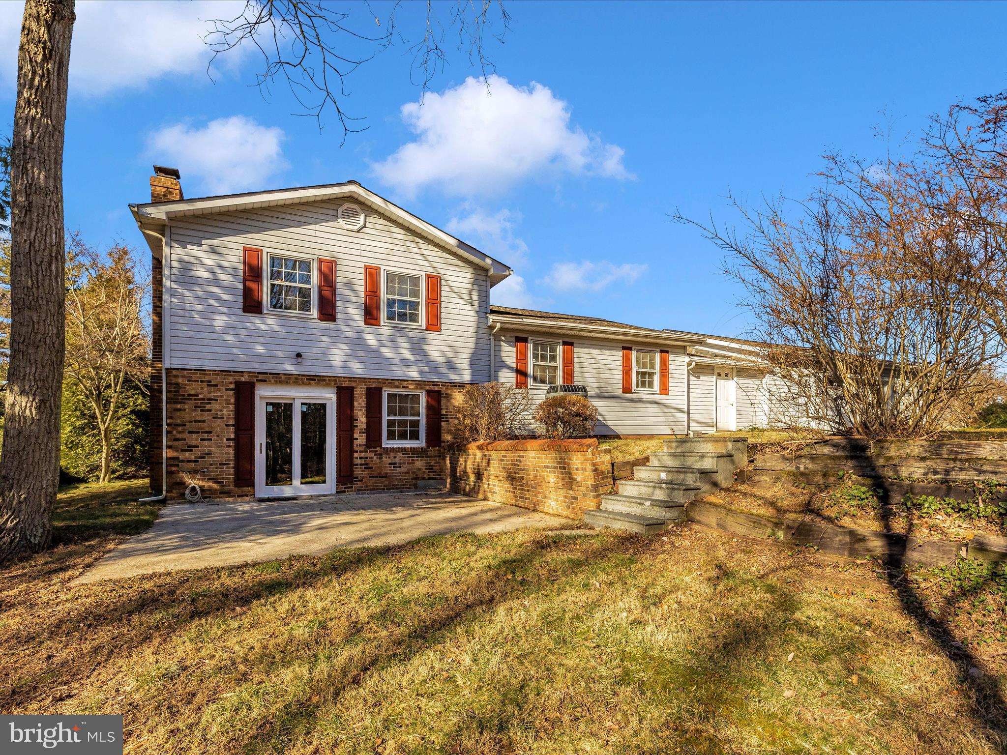 LINGANORE VIEW - Residential