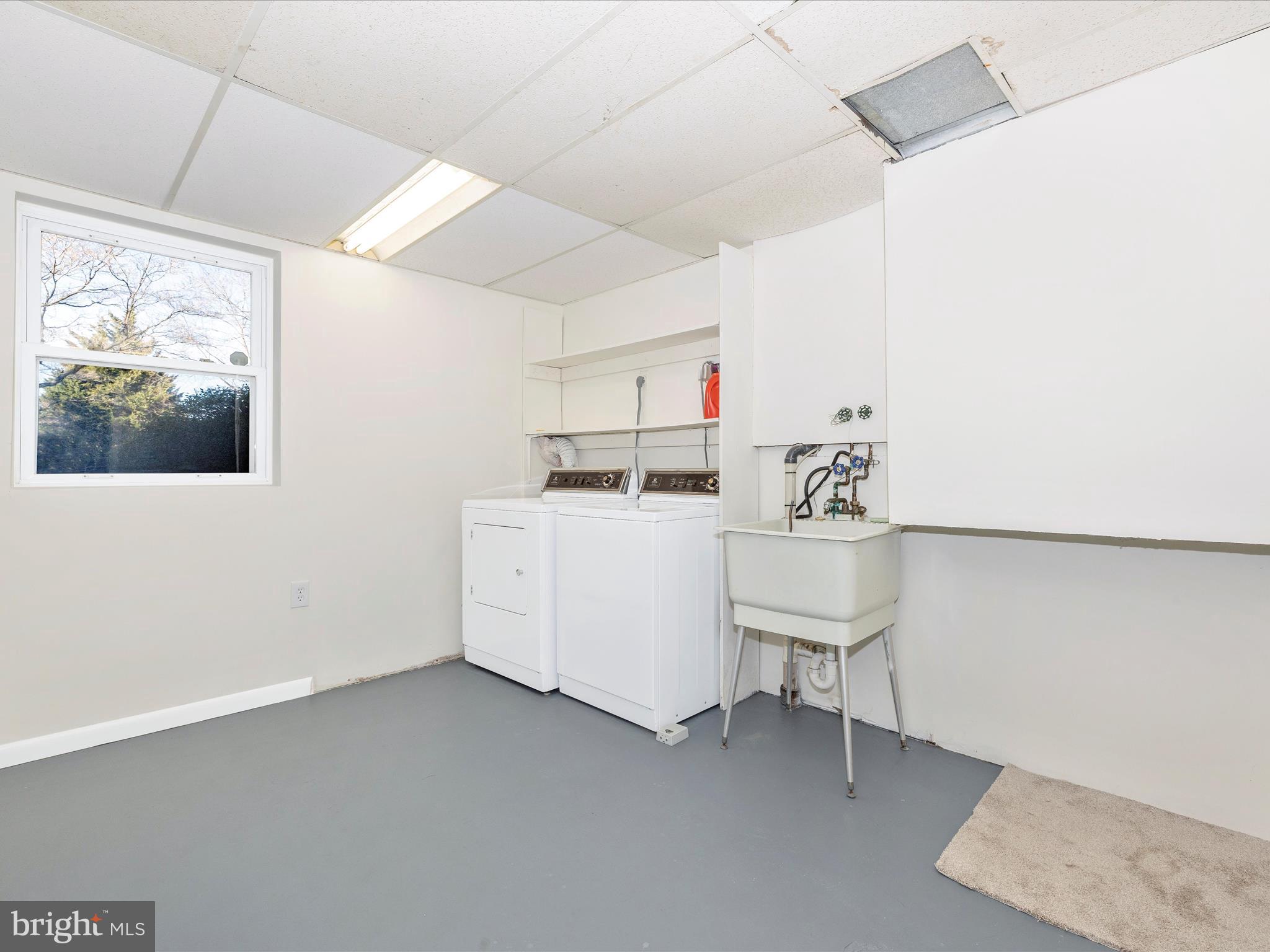 LINGANORE VIEW - Residential