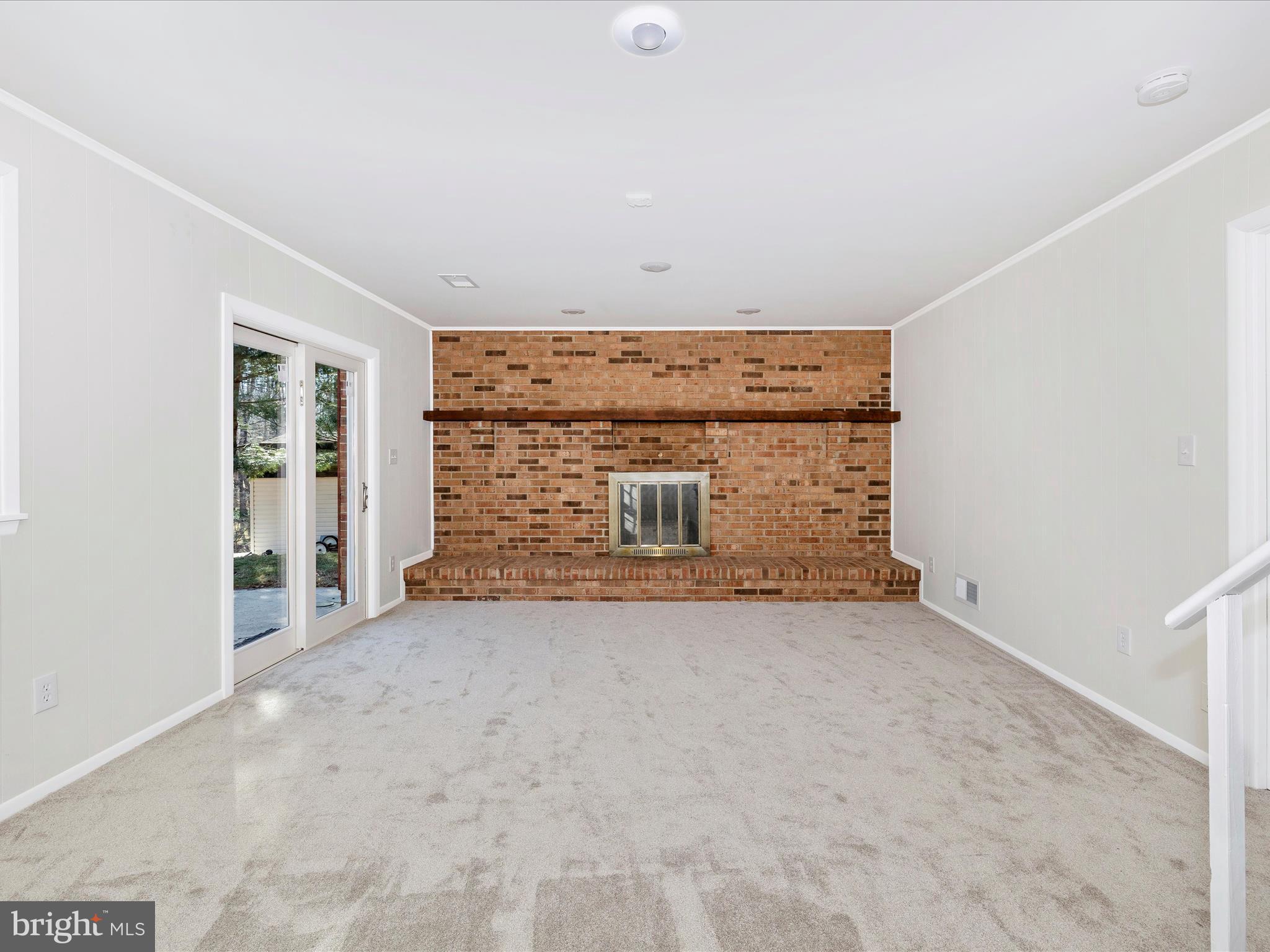 LINGANORE VIEW - Residential