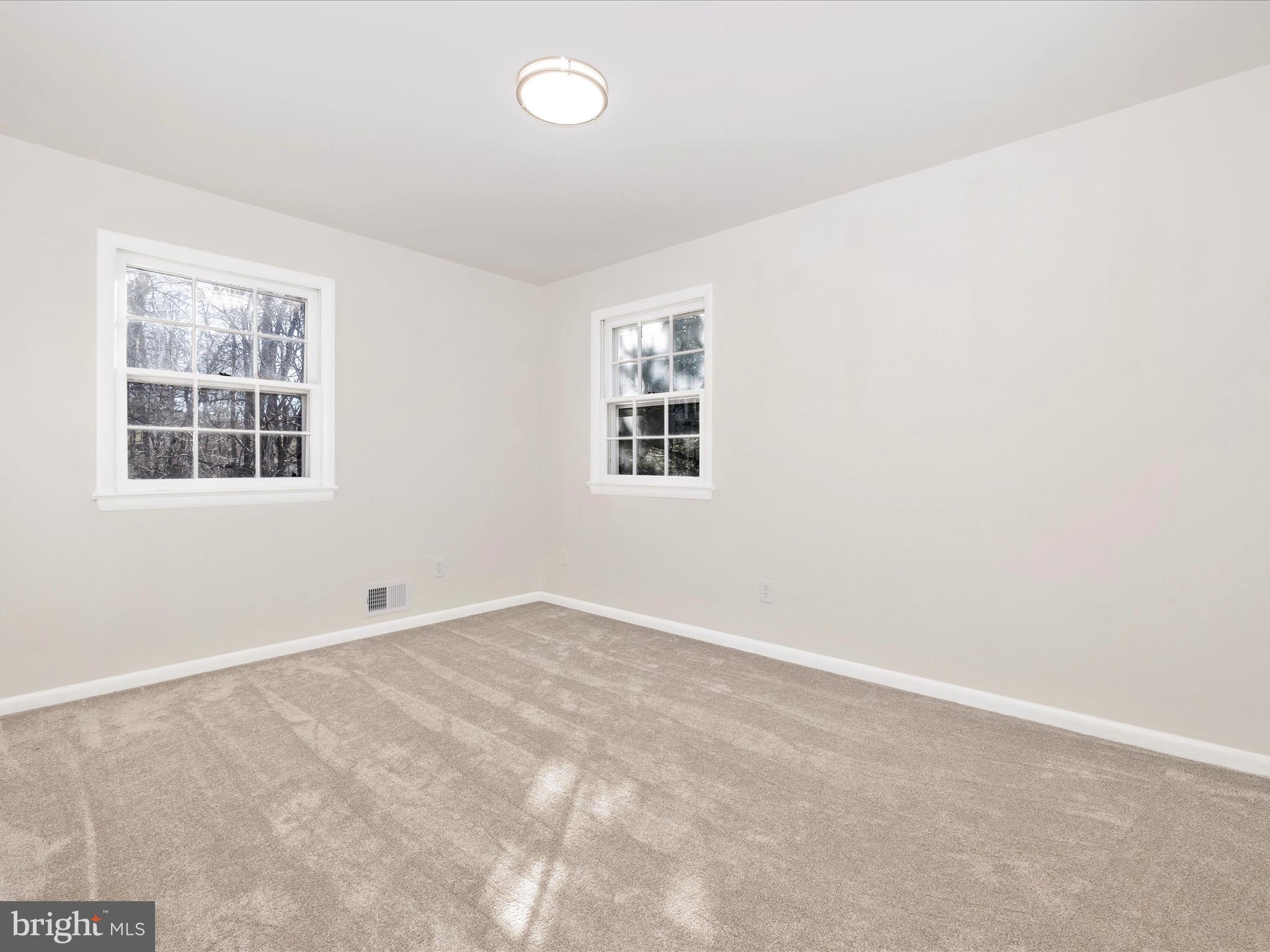 LINGANORE VIEW - Residential