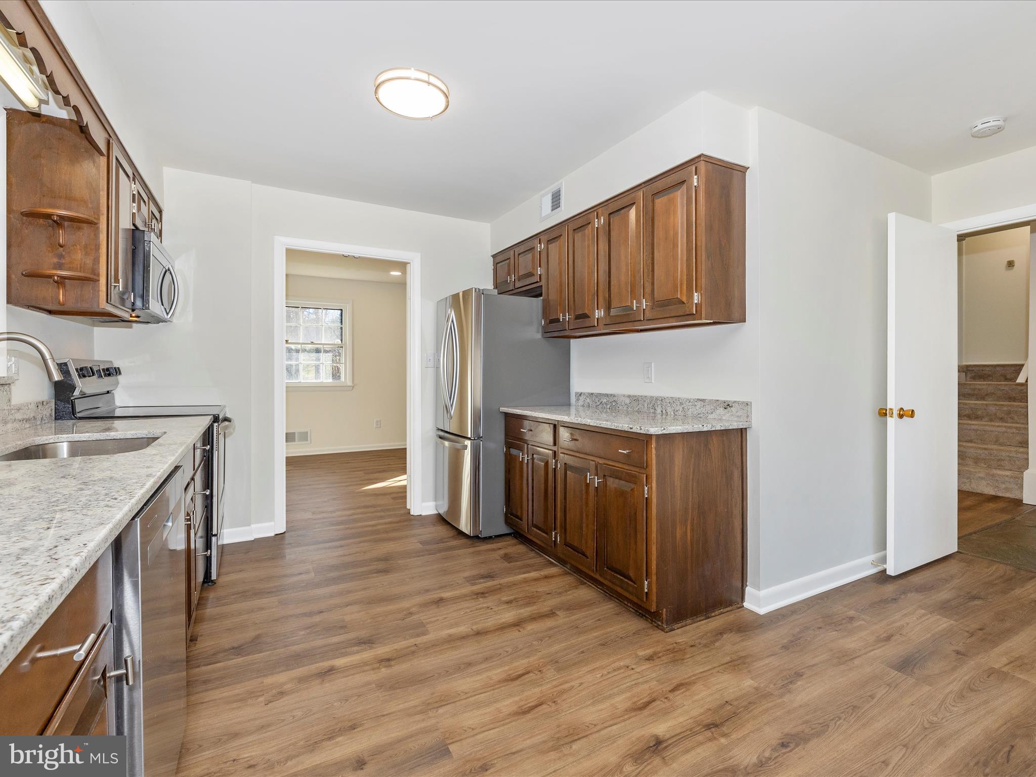 LINGANORE VIEW - Residential