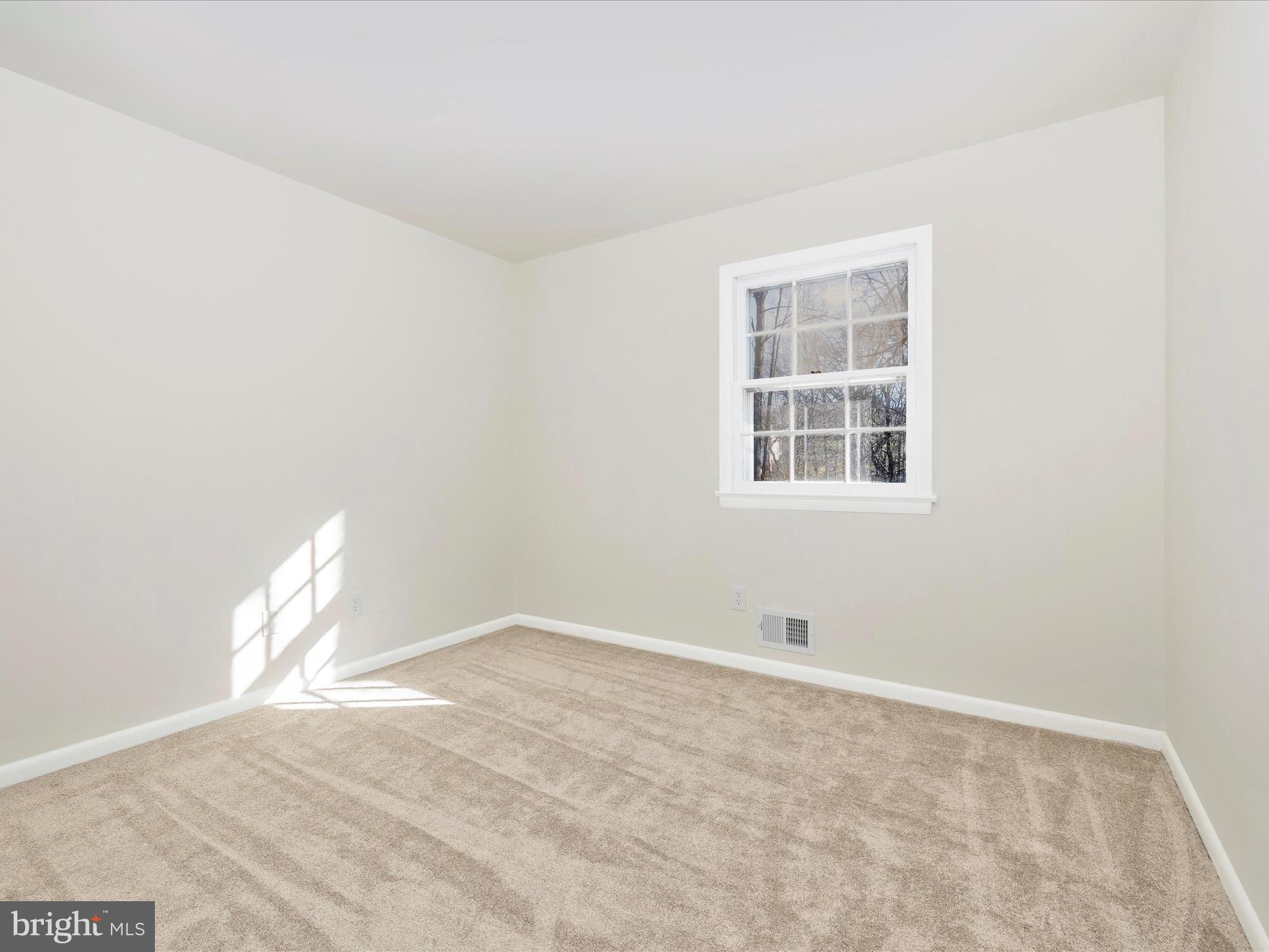 LINGANORE VIEW - Residential