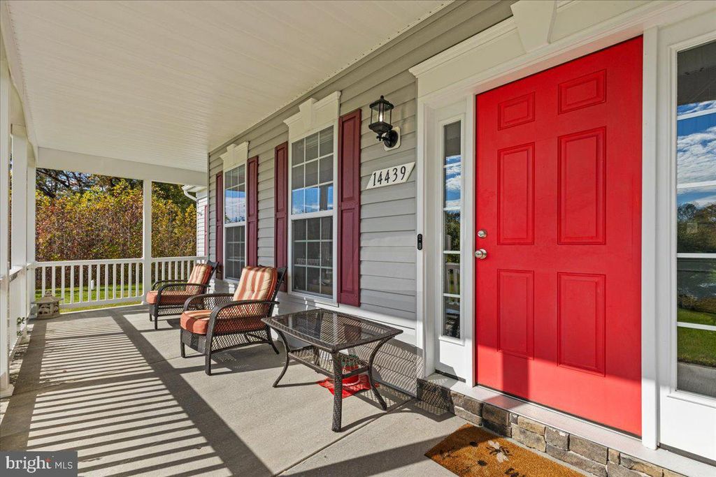 Photo of 14439 Pathfinder Court, HUGHESVILLE, MD 20637 (MLS # MDCH2048868)