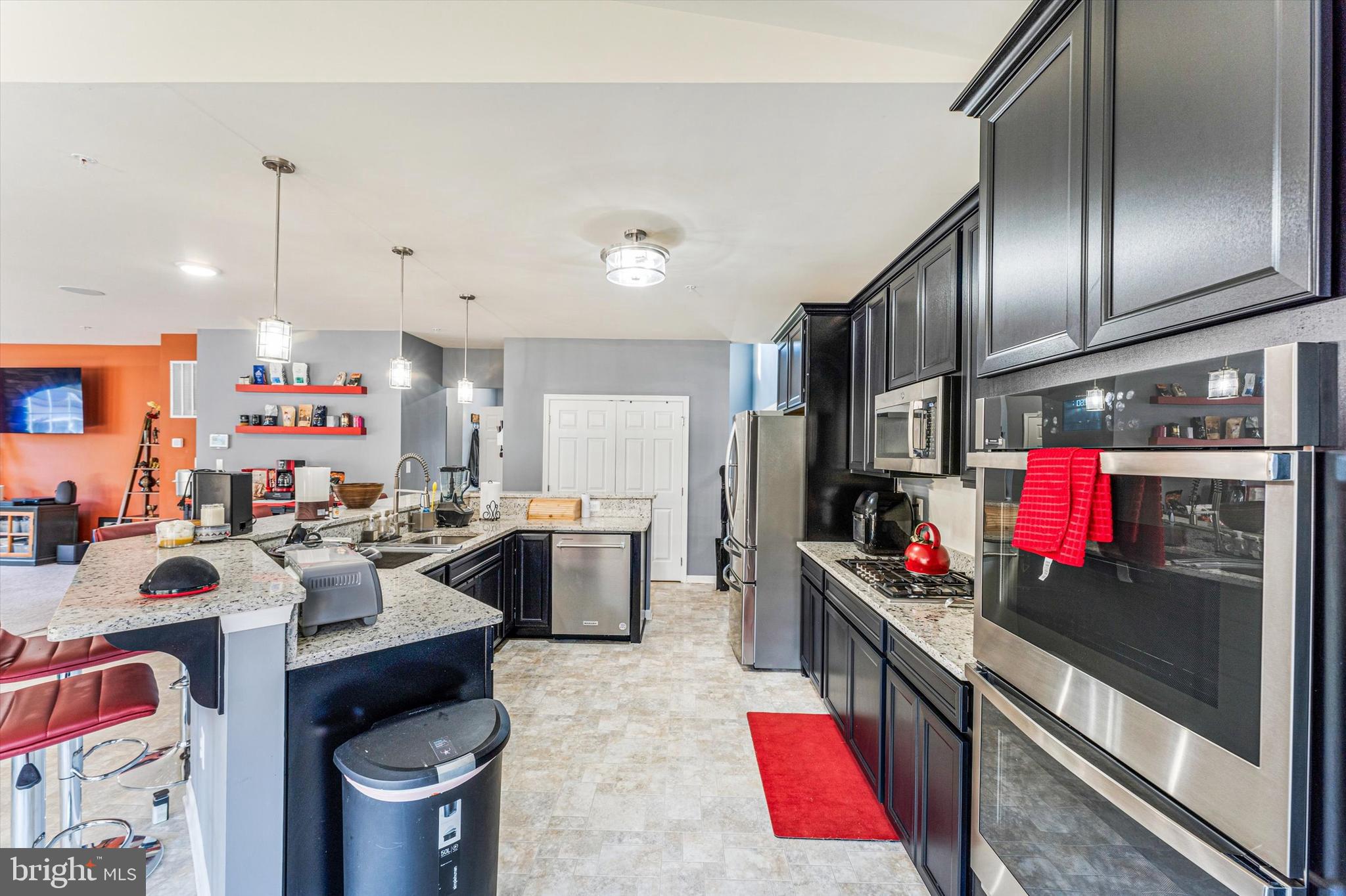 RIDGE GROVE ESTATES - Residential