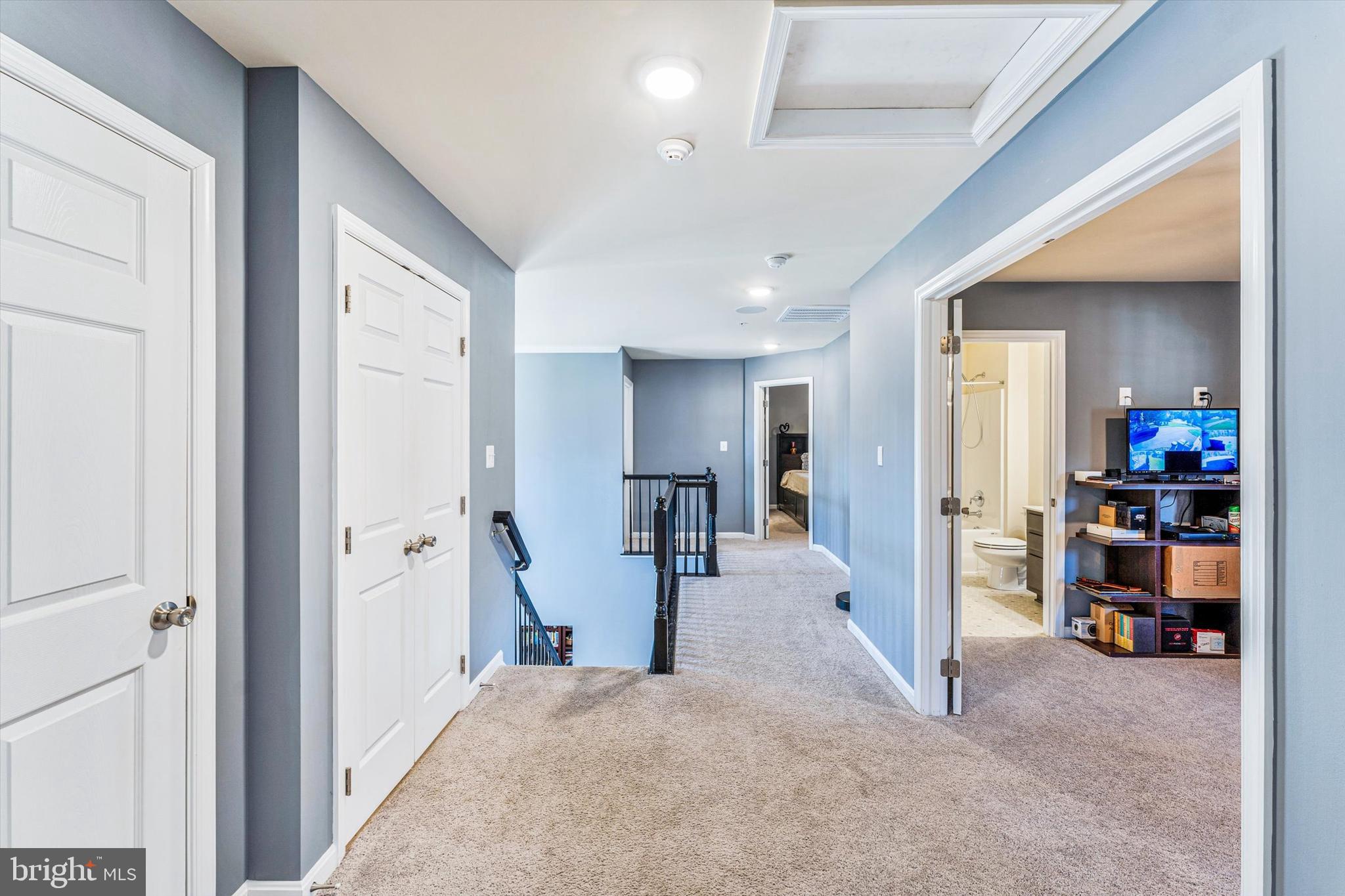 RIDGE GROVE ESTATES - Residential