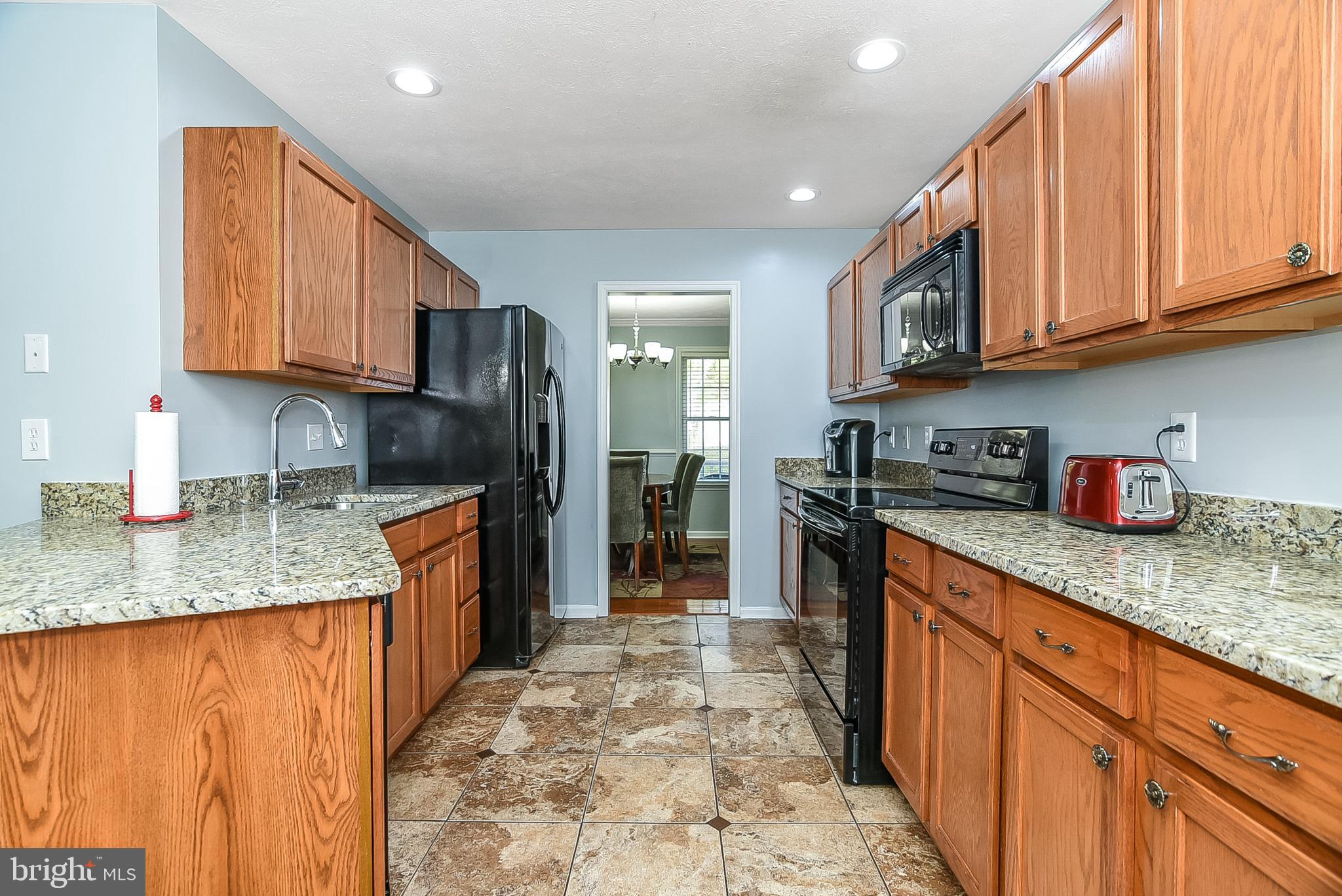 PRESIDENTIAL LAKES - Residential