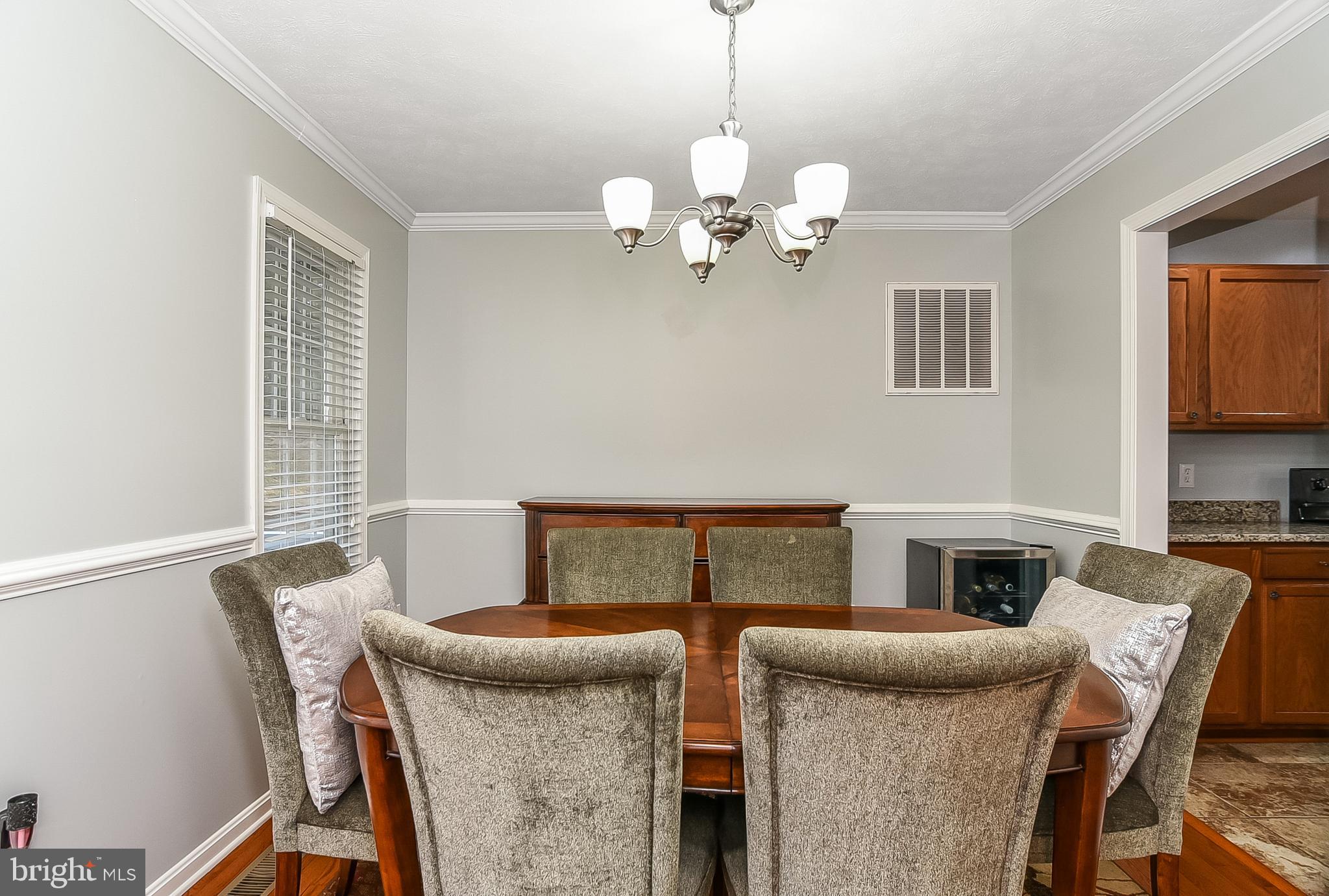 PRESIDENTIAL LAKES - Residential