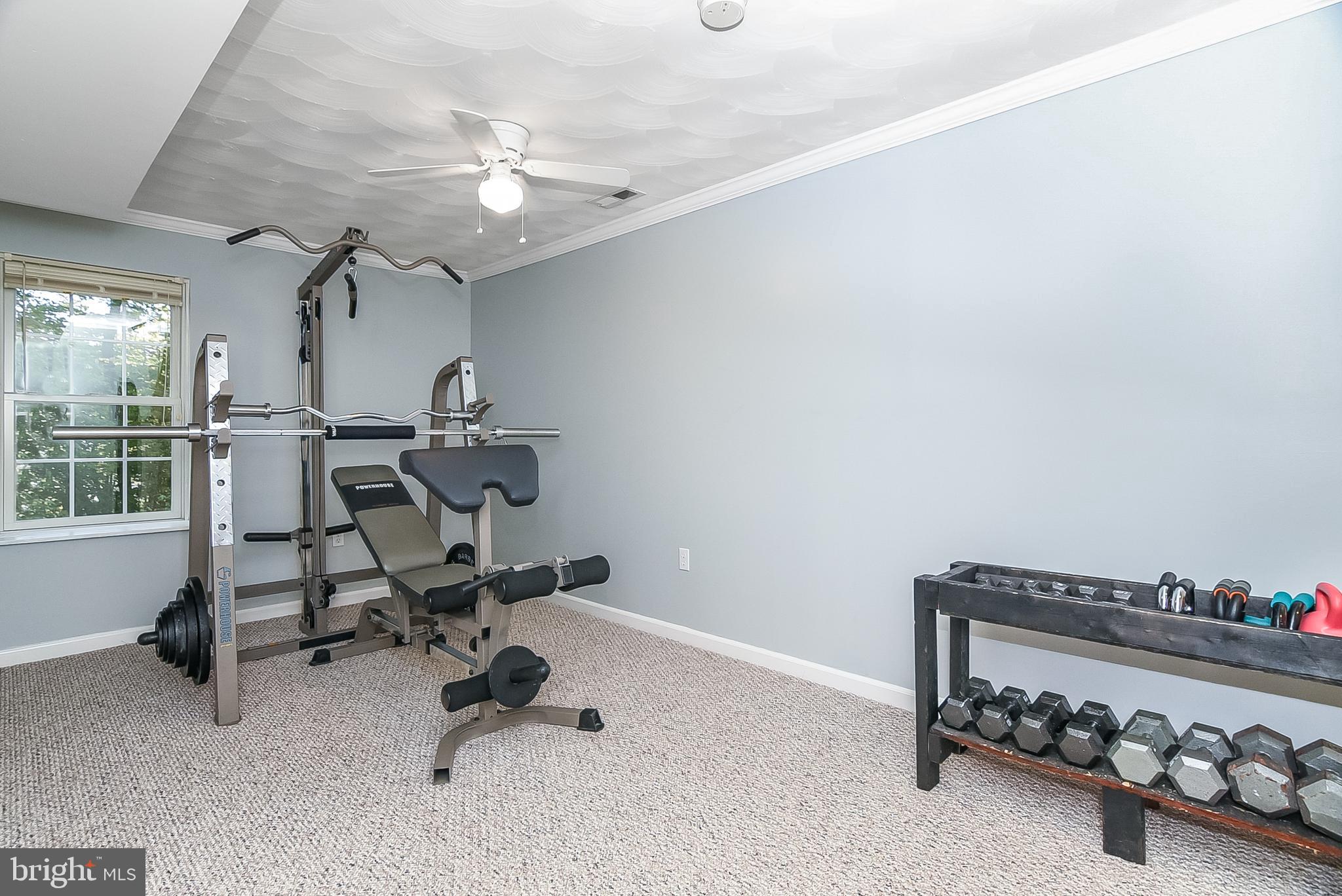 PRESIDENTIAL LAKES - Residential