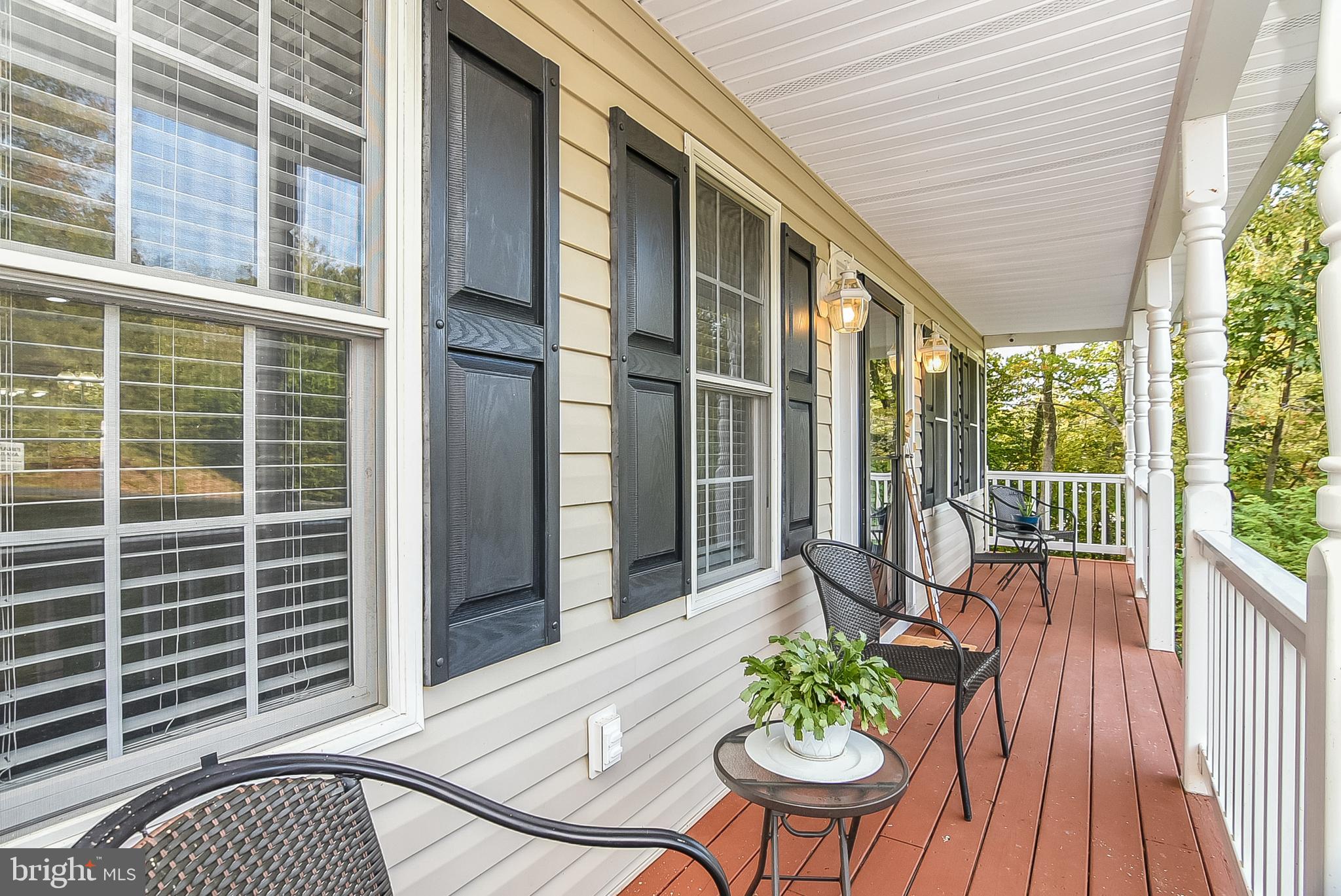 PRESIDENTIAL LAKES - Residential