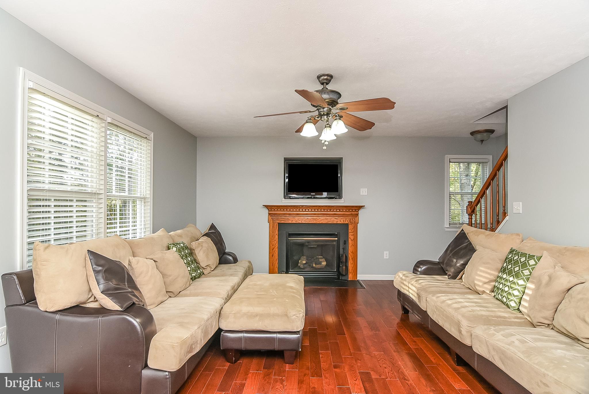 PRESIDENTIAL LAKES - Residential