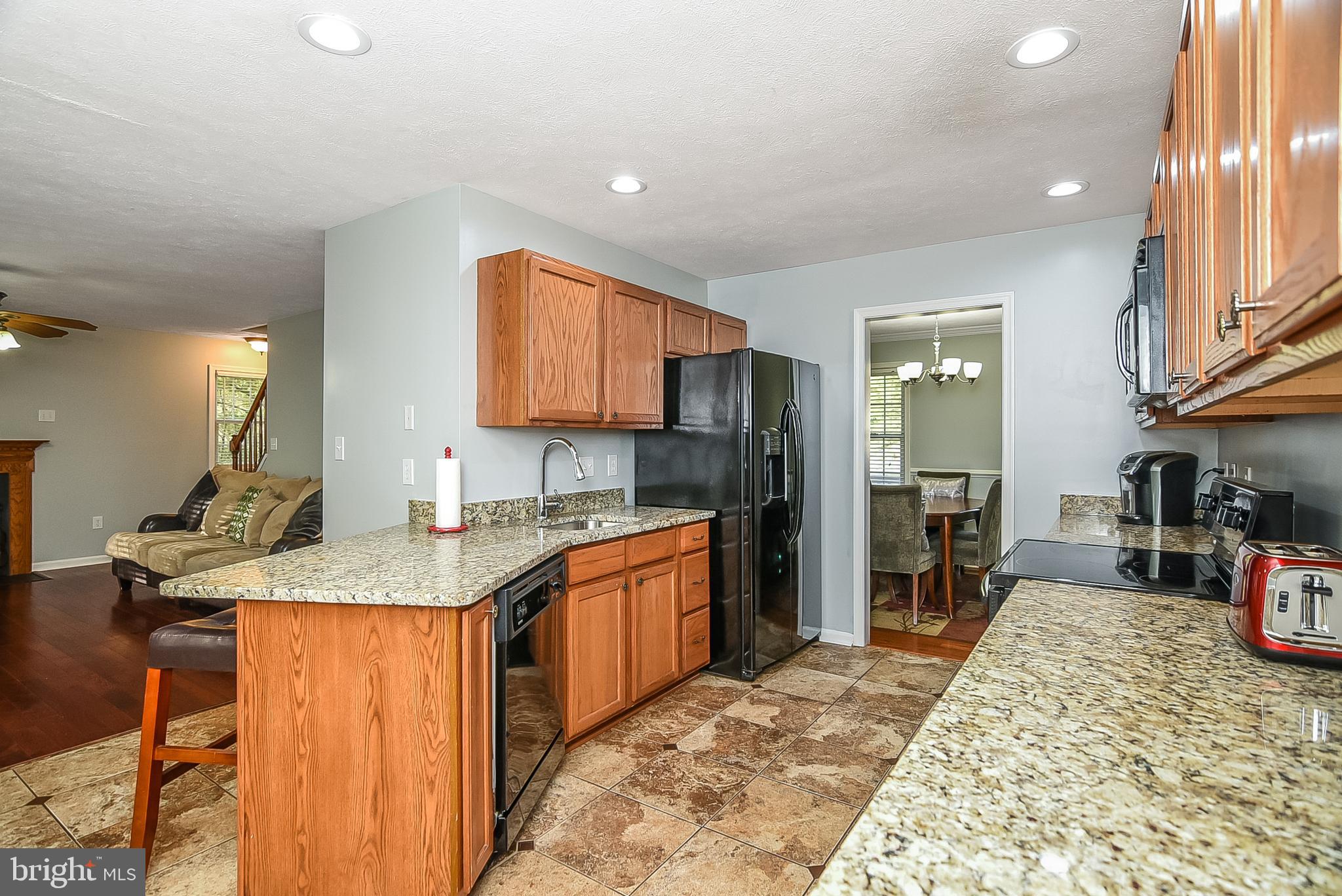 PRESIDENTIAL LAKES - Residential