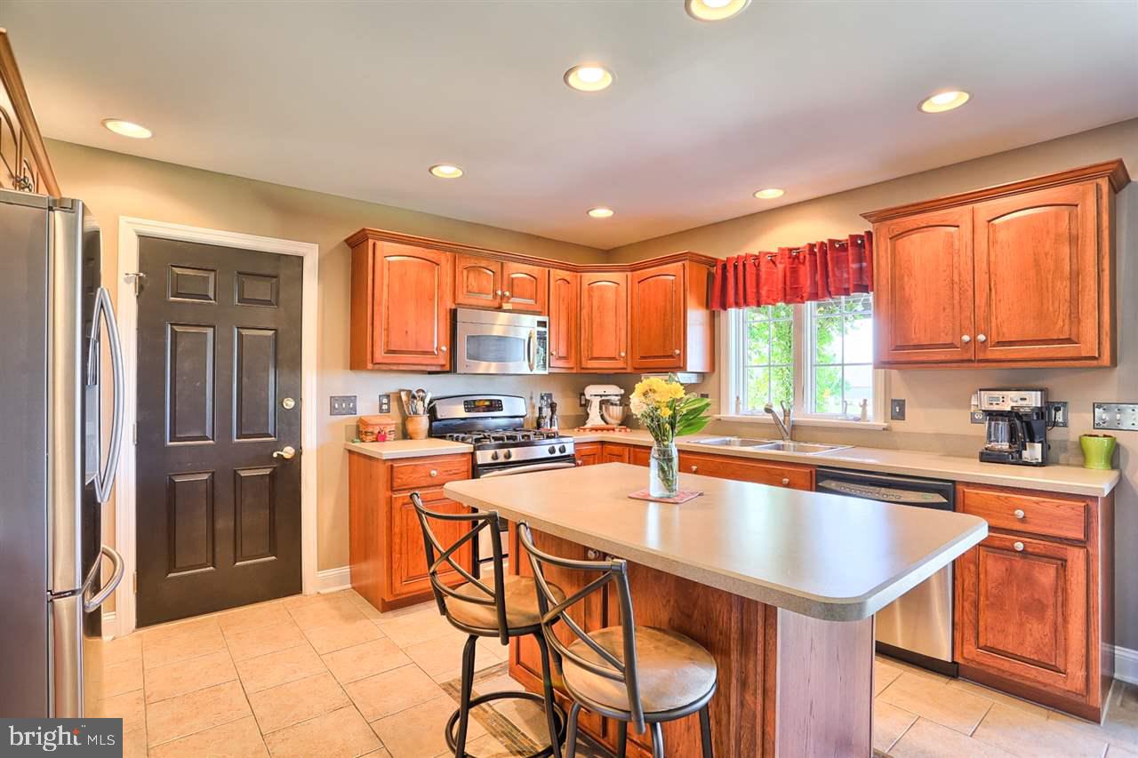 MANCHESTER MEADOWS - Residential