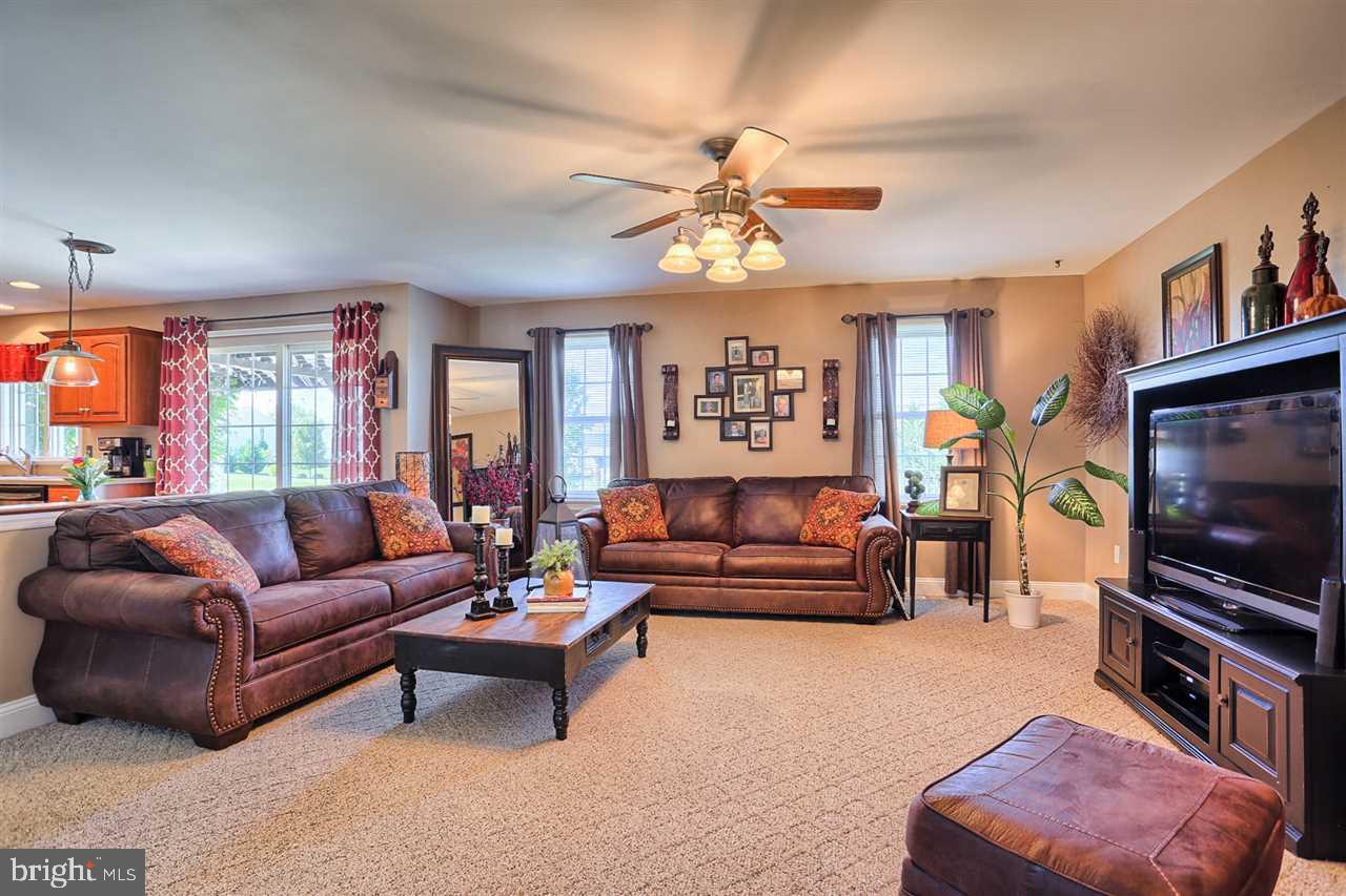 MANCHESTER MEADOWS - Residential