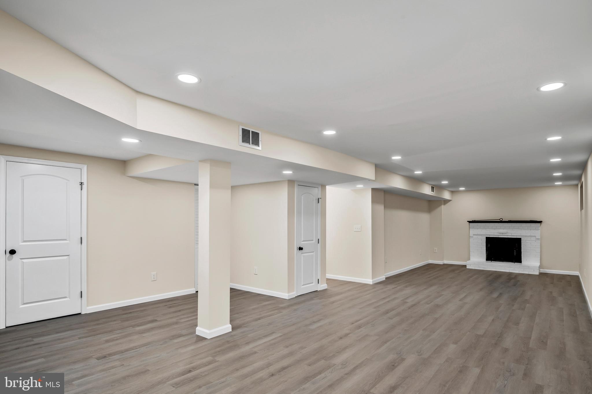 GREENFIELD - Residential