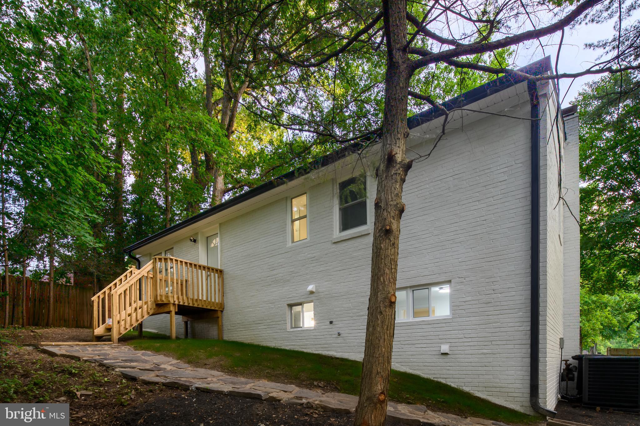 GREENFIELD - Residential