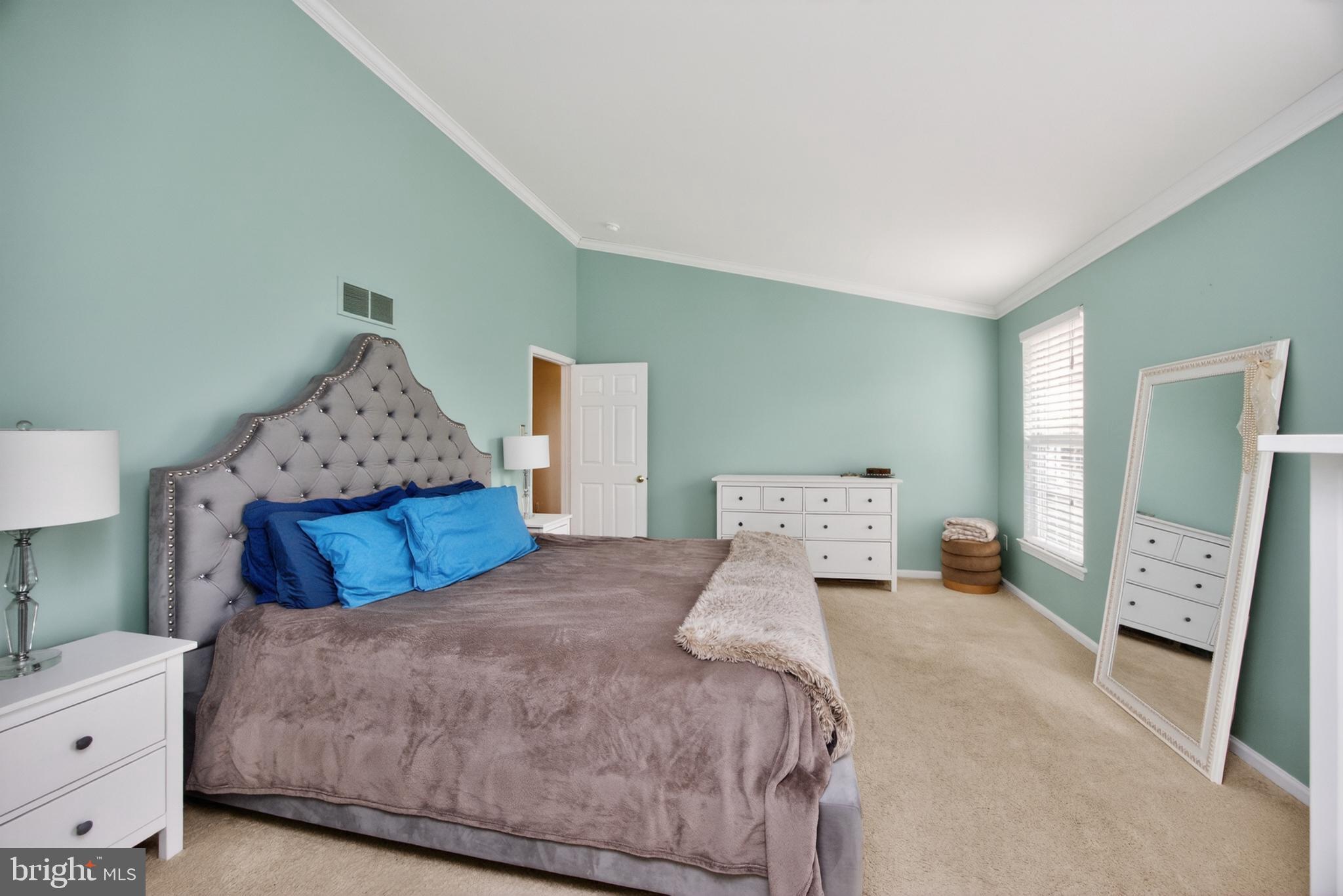 BRANFORD VILLAGE - Residential