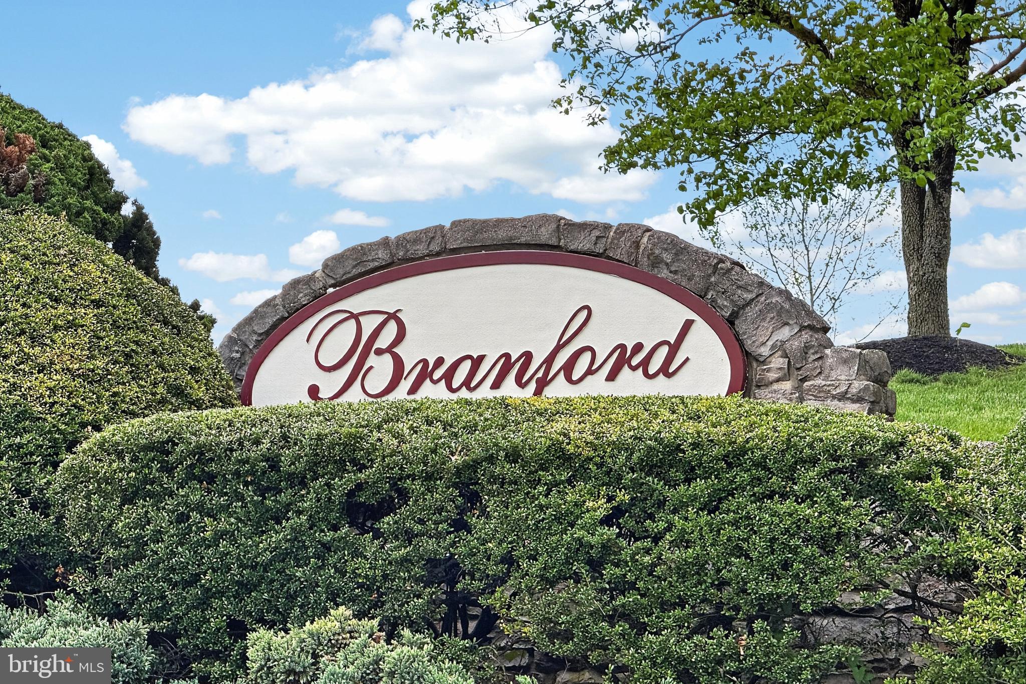 BRANFORD VILLAGE - Residential