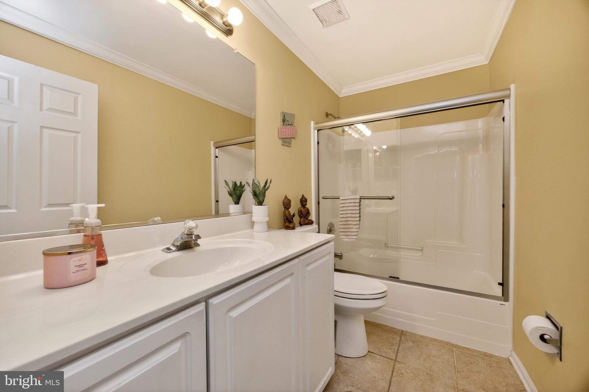 BRANFORD VILLAGE - Residential