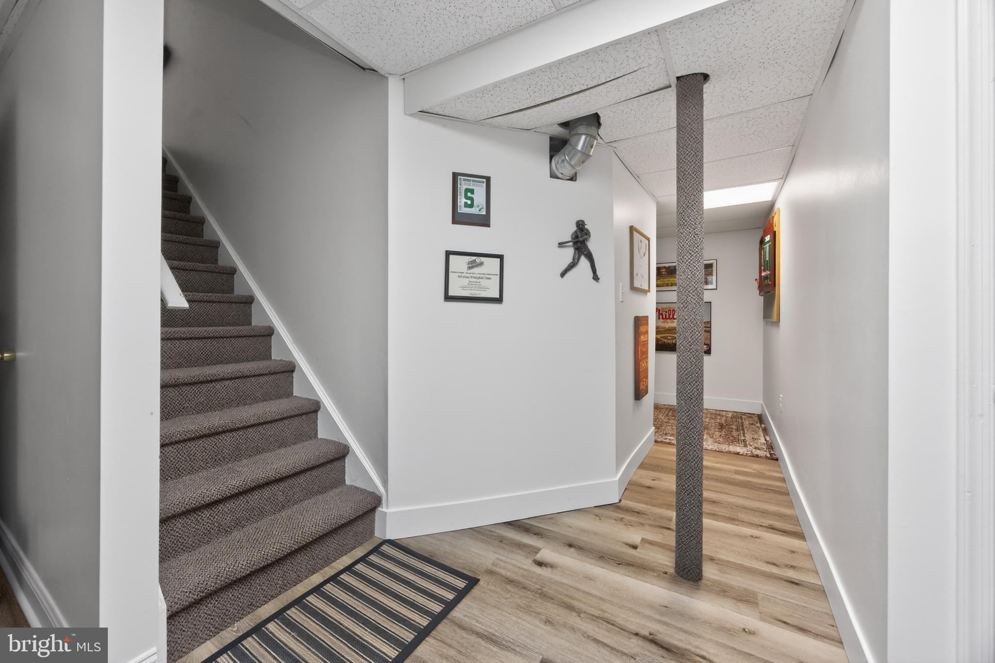 BRANFORD VILLAGE - Residential