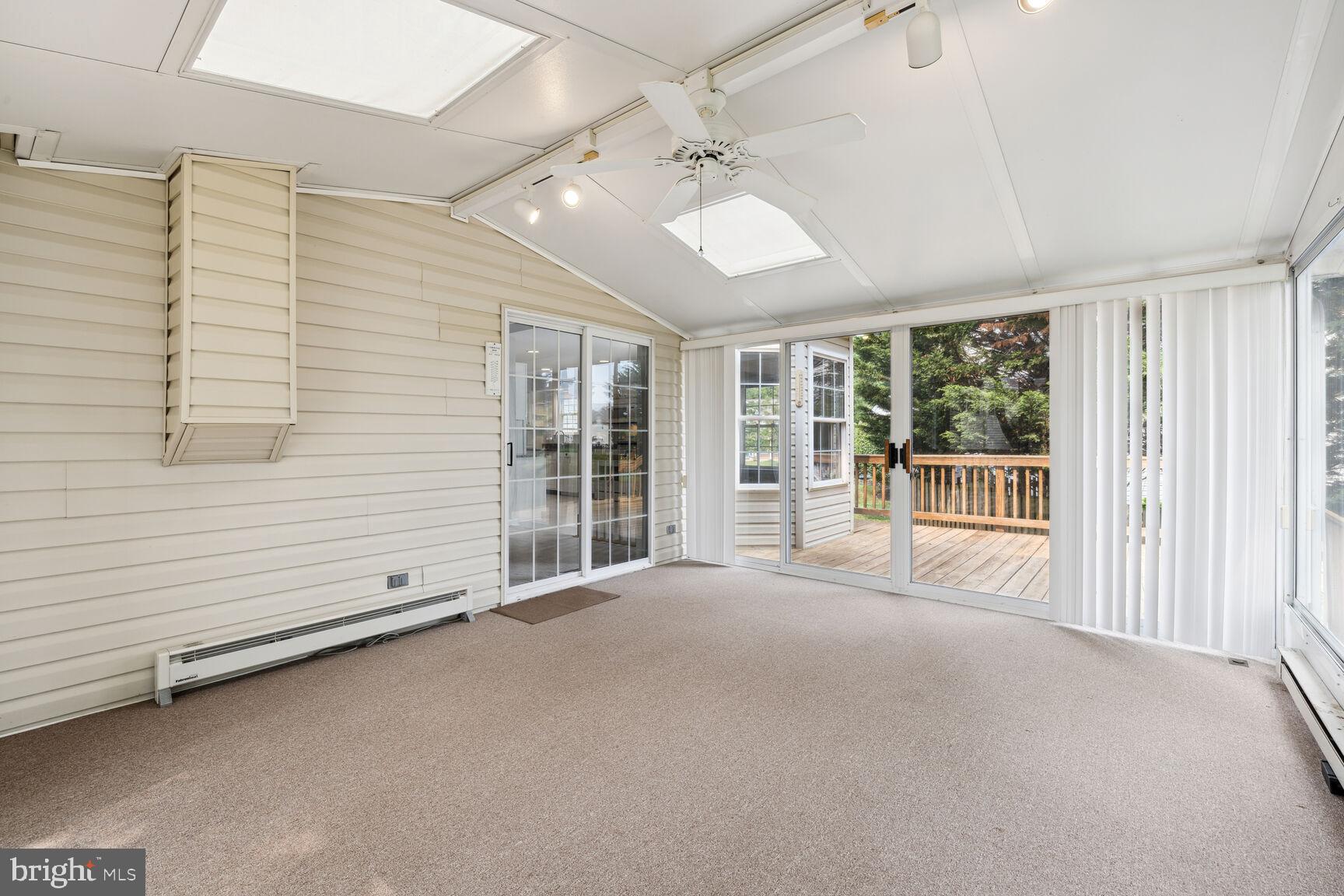 TWIN RIDGE - Residential