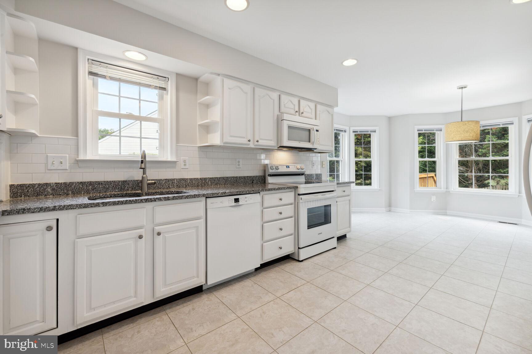 TWIN RIDGE - Residential