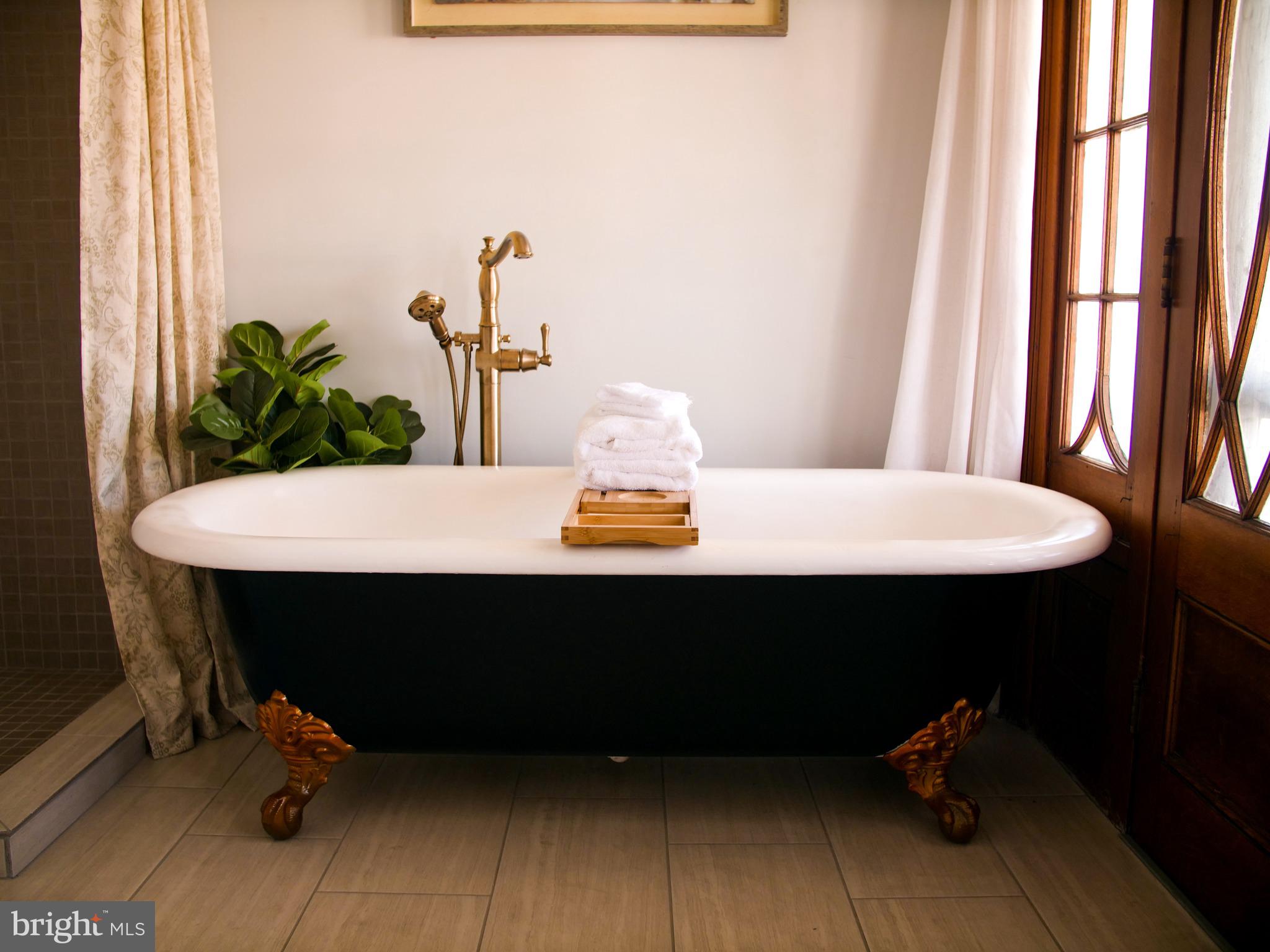 MERCERSBURG BOROUGH - Residential