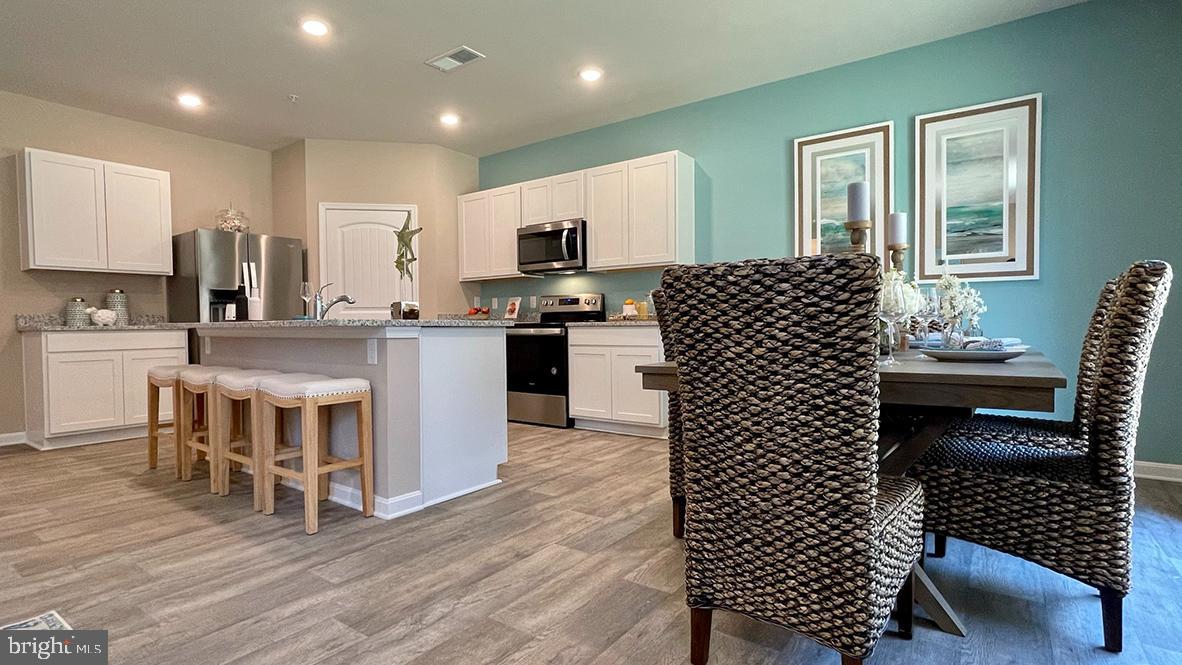 BARKSDALE CROSSING - Residential