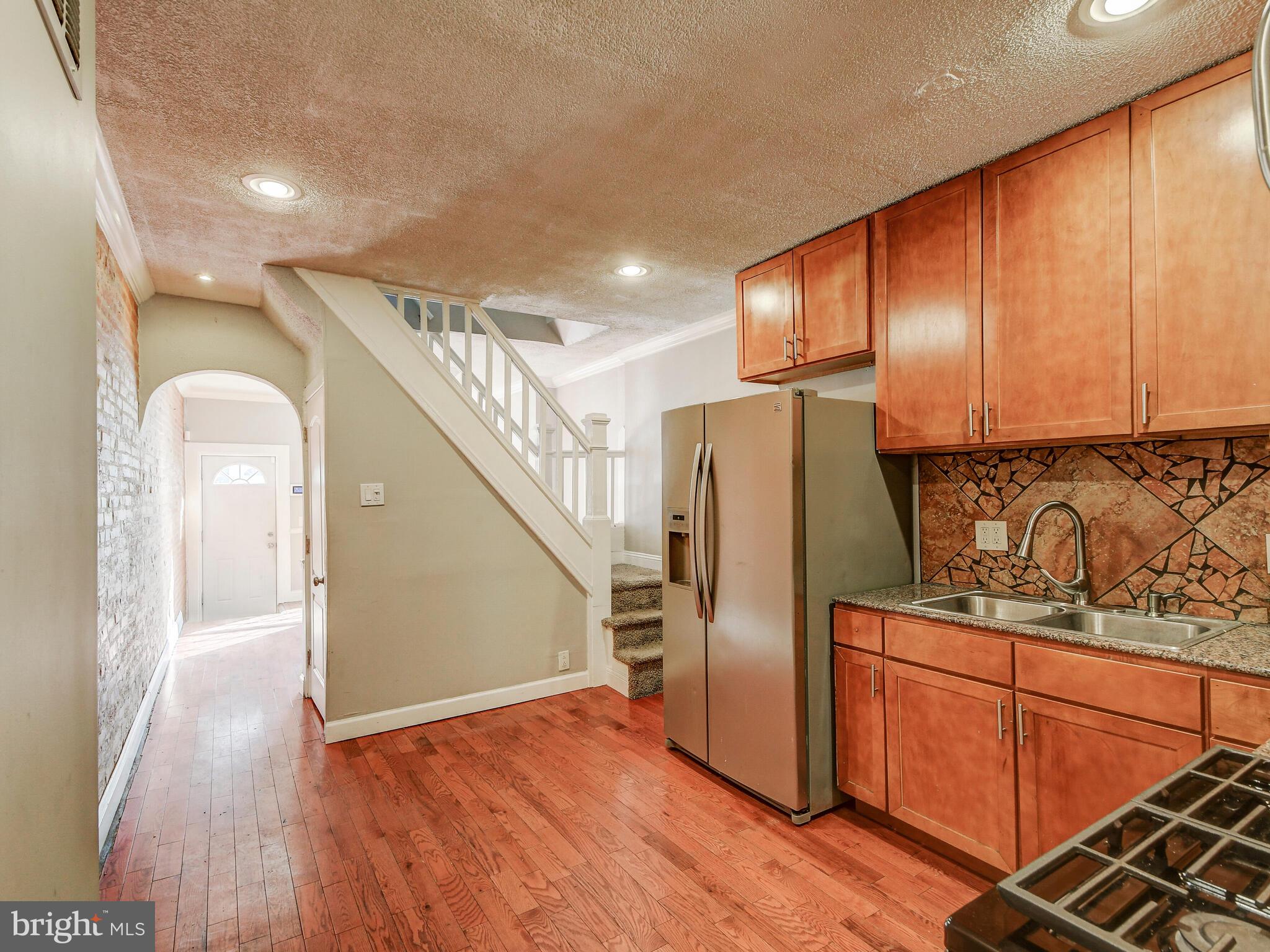 HIGHLANDTOWN - Residential