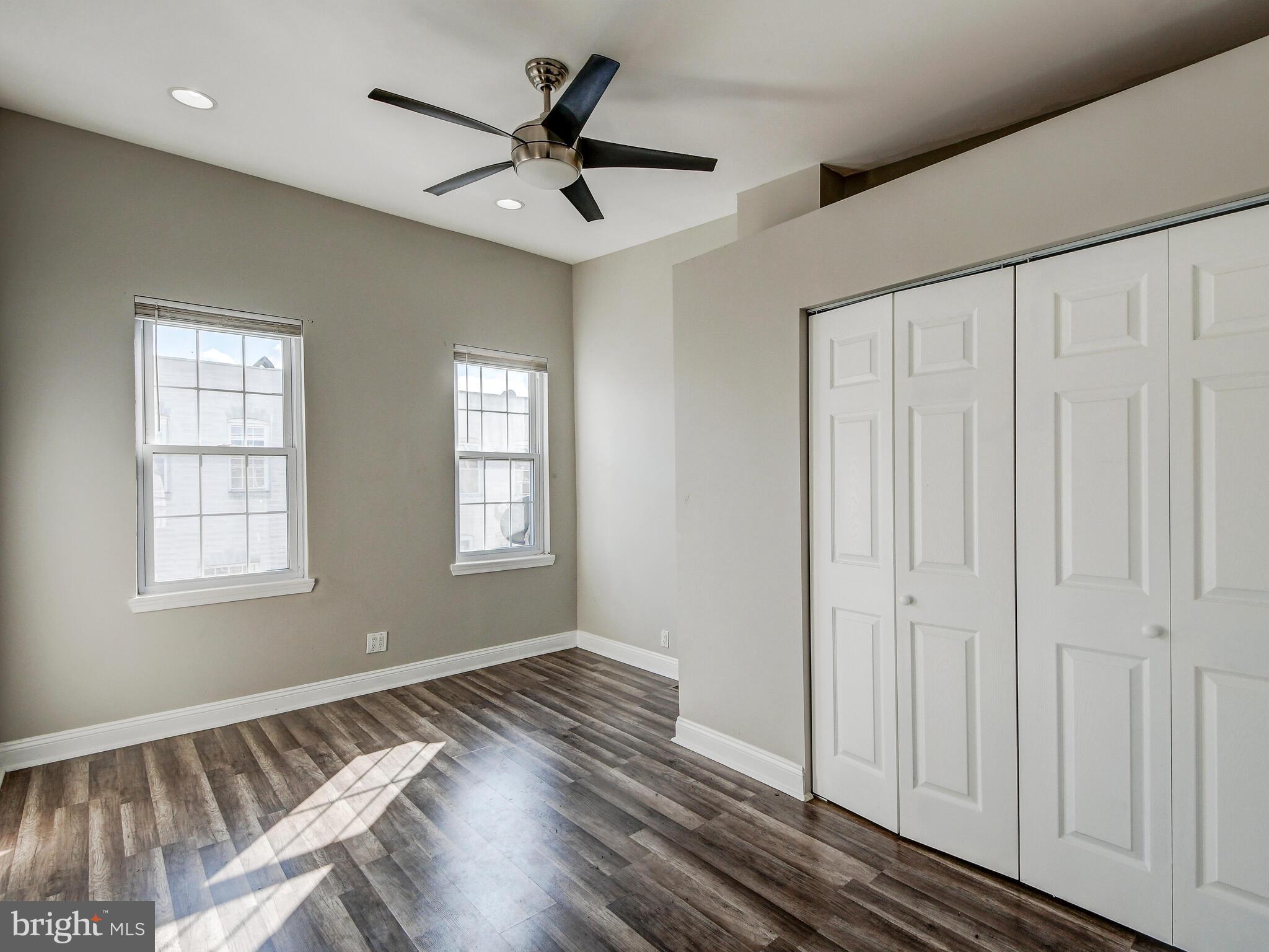 HIGHLANDTOWN - Residential