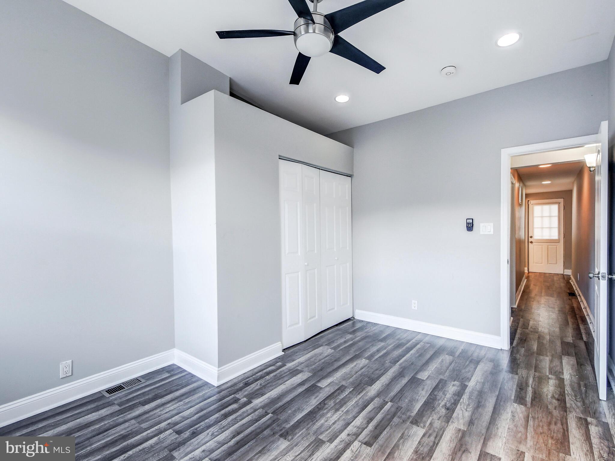 HIGHLANDTOWN - Residential